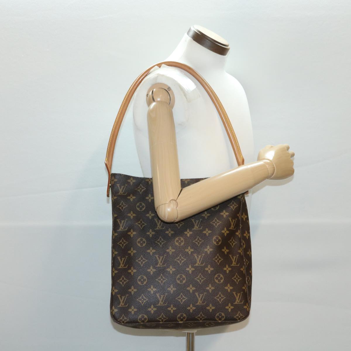 LOUIS VUITTON Monogram Looping GM Shoulder Bag M51145 LV Auth am3740