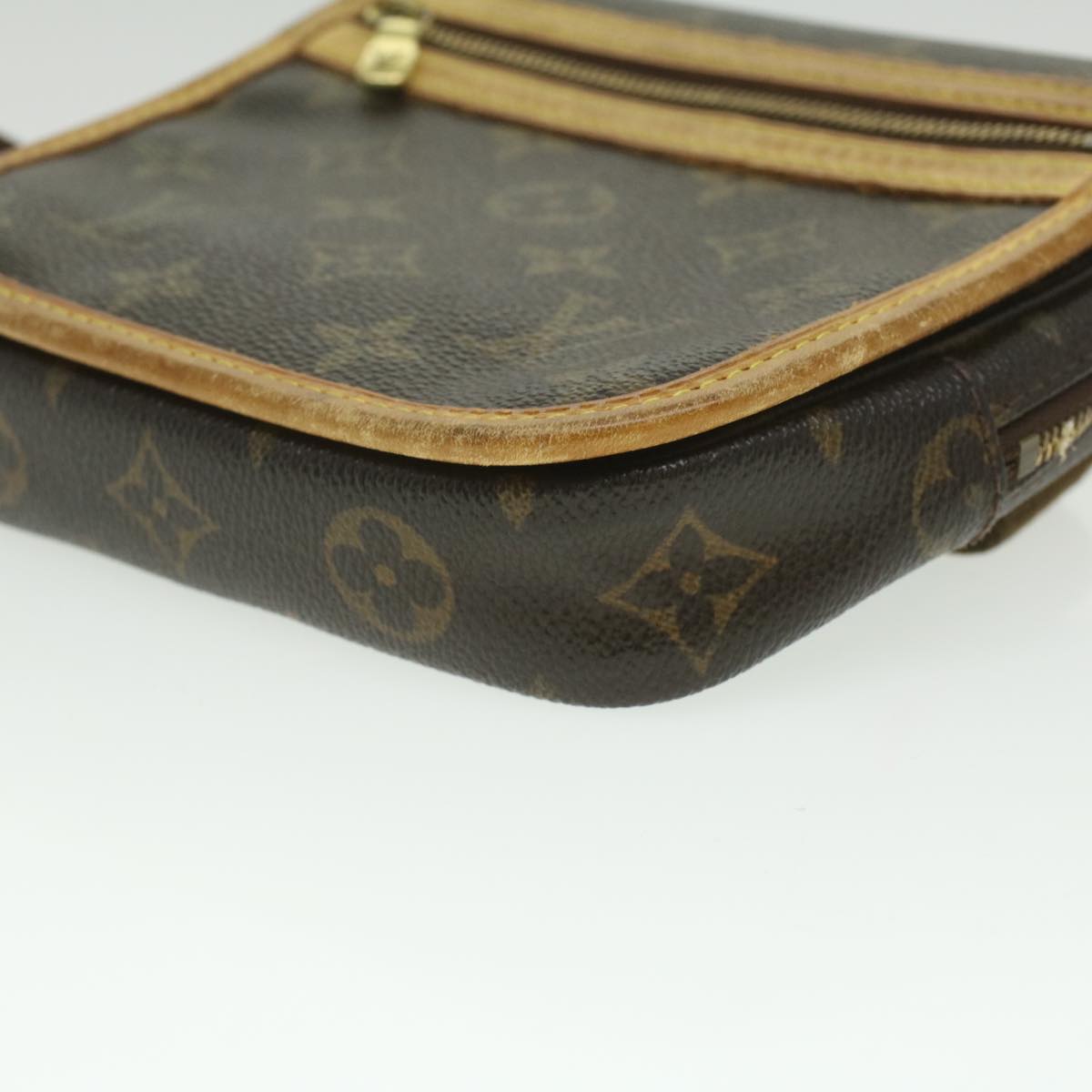 LOUIS VUITTON Monogram Bumback Bosphore Shoulder Bag M40108 LV Auth am3752