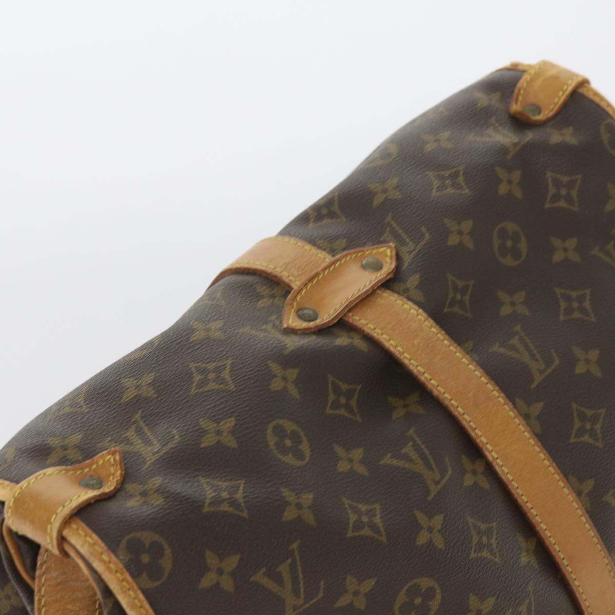 LOUIS VUITTON Monogram Saumur 35 Shoulder Bag M42254 LV Auth am3896