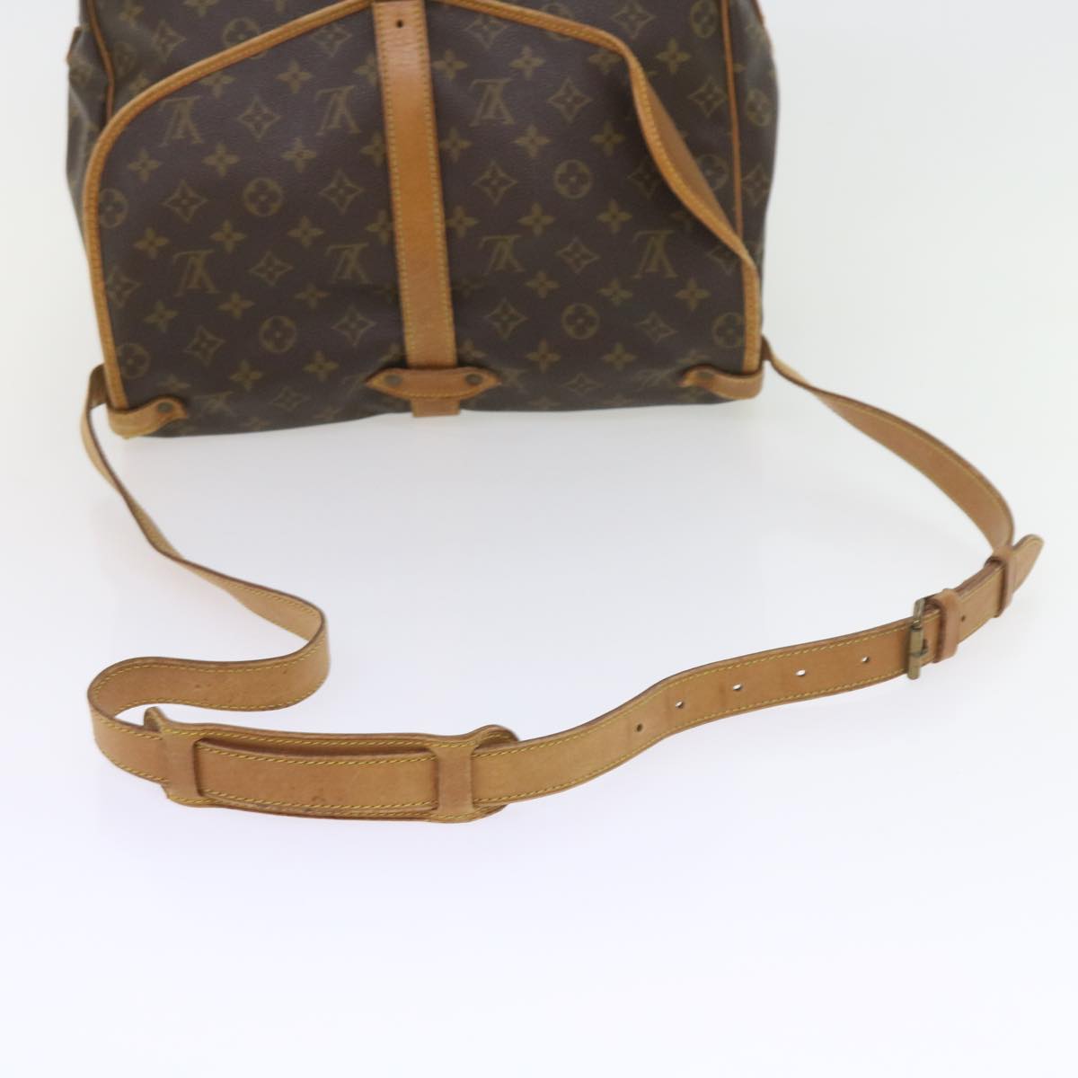 LOUIS VUITTON Monogram Saumur 35 Shoulder Bag M42254 LV Auth am3896