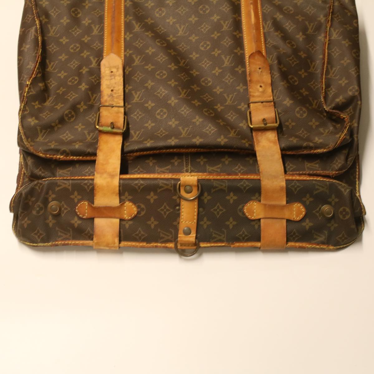 LOUIS VUITTON Monogram Carry Suiter Garment Cover M23522 LV Auth am3932