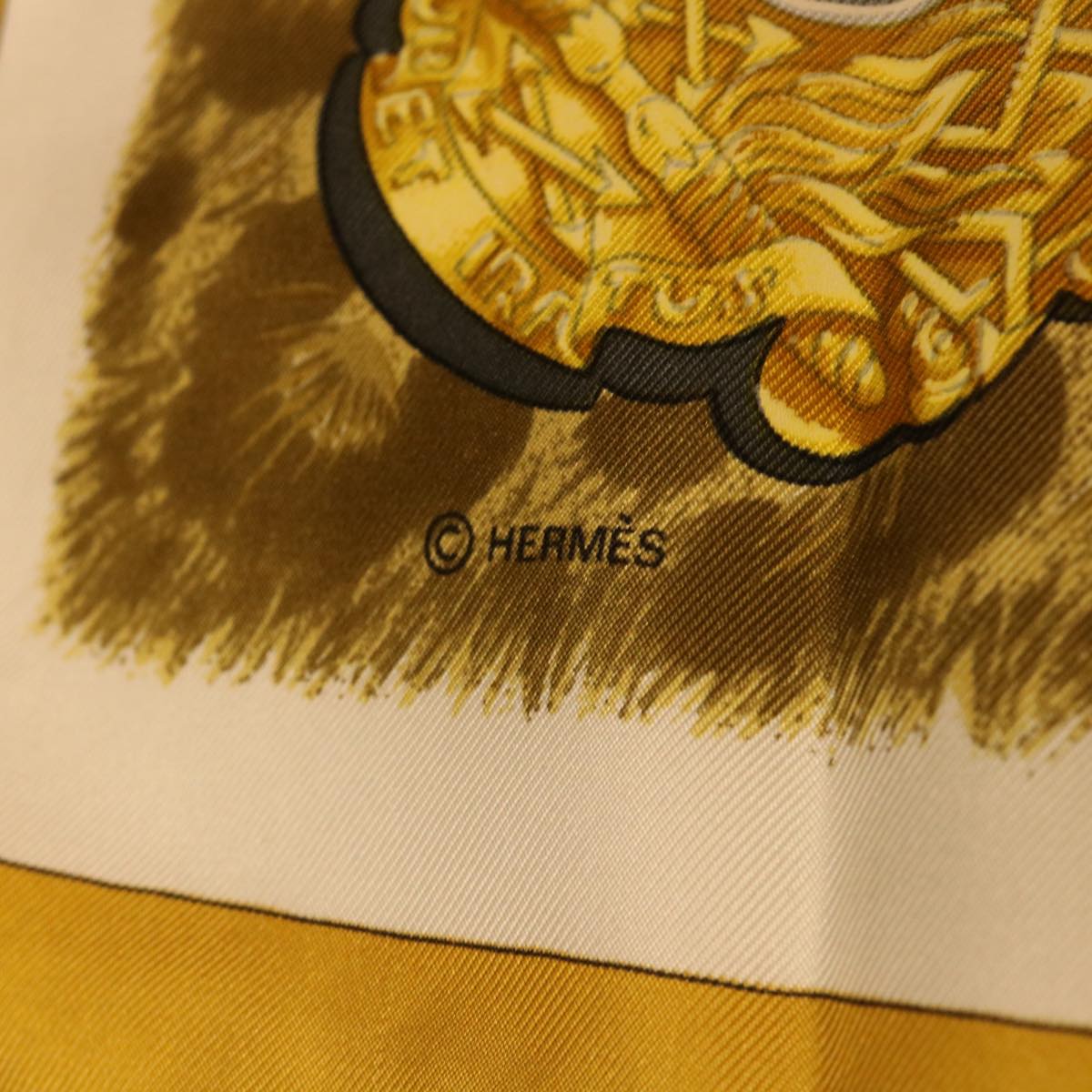 HERMES Carre 90 Scarf ""CASQUES et PLUMETS"" Silk Yellow Auth am4103