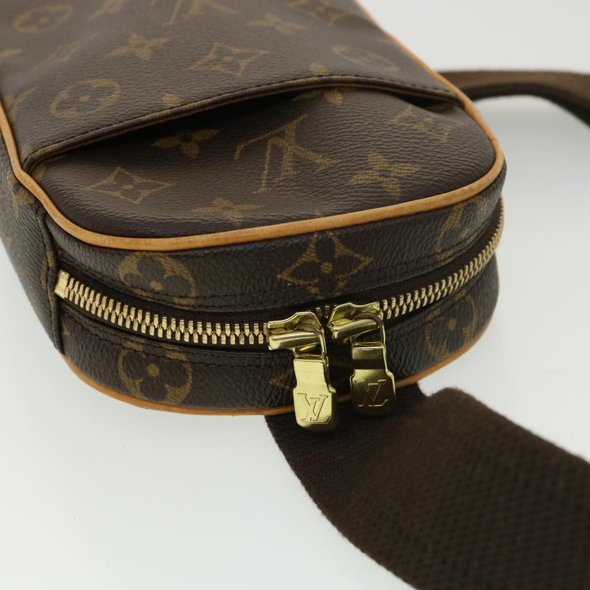 LOUIS VUITTON Monogram Pochette Gange Shoulder Bag M51870 LV Auth am4113