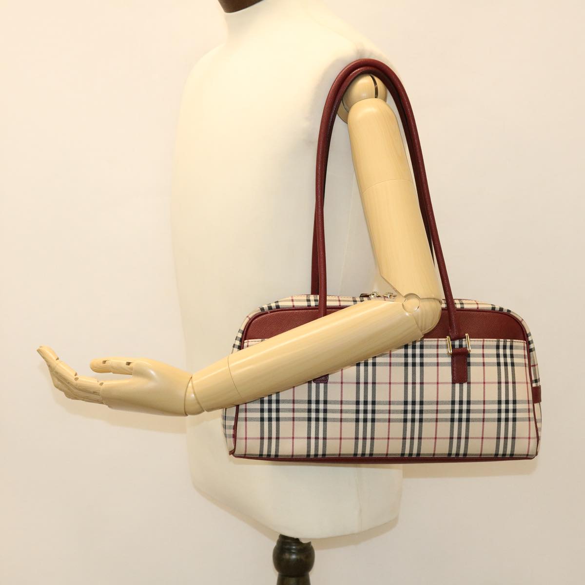 BURBERRY Nova Check Shoulder Bag Nylon Beige Auth am4128