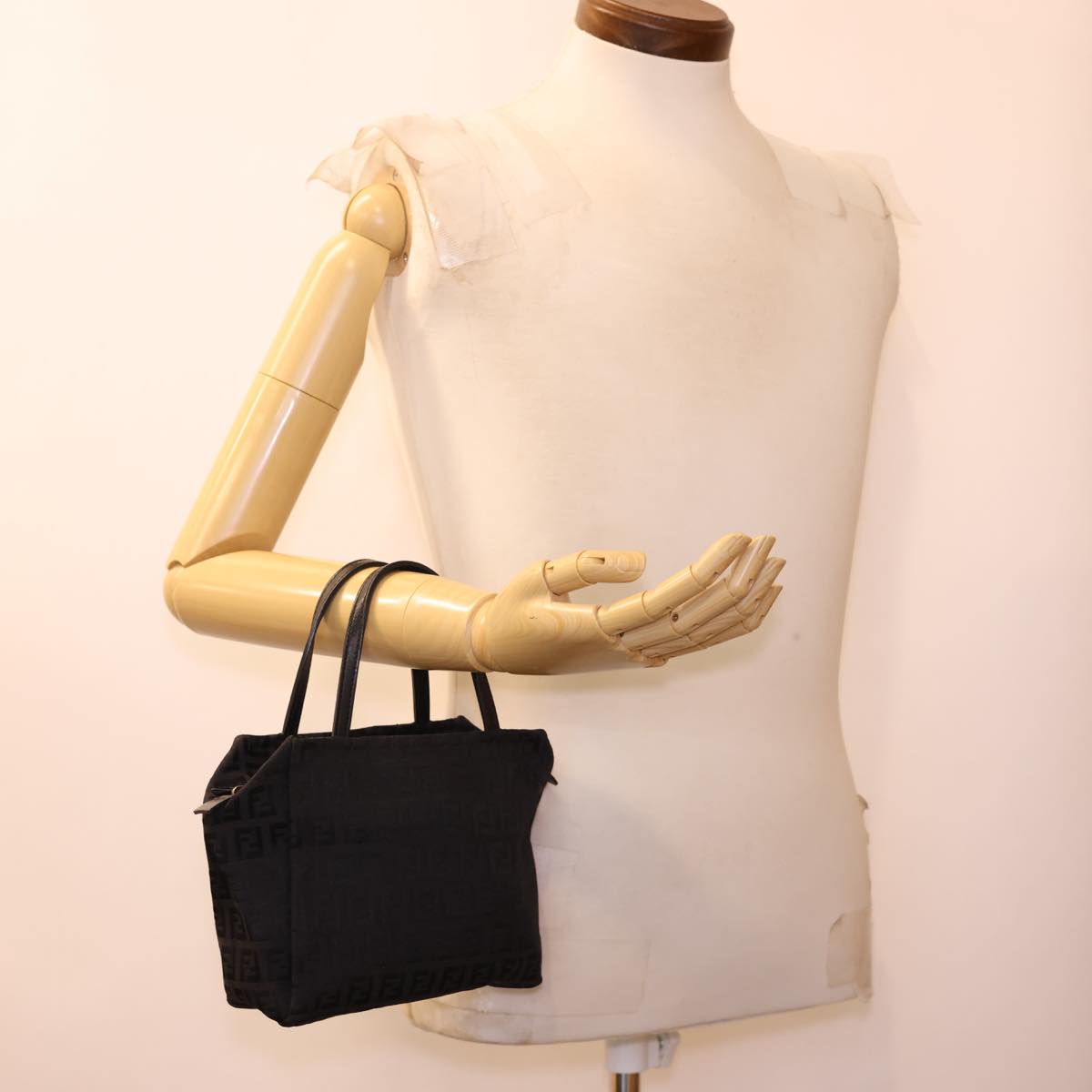 FENDI Zucchino Canvas Hand Bag Black Auth am4149