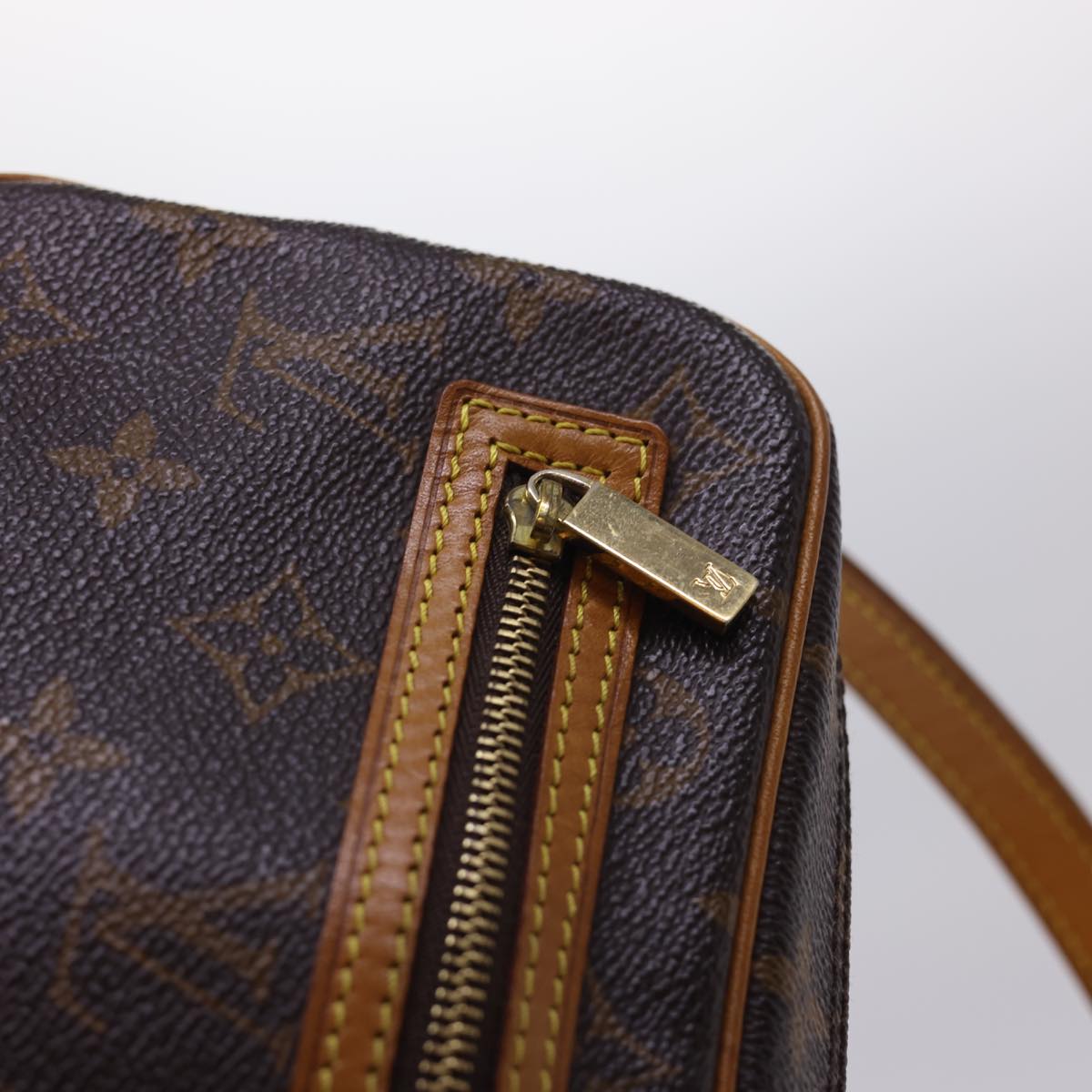 LOUIS VUITTON Monogram Pochette Cite Shoulder Bag M51183 LV Auth am4229