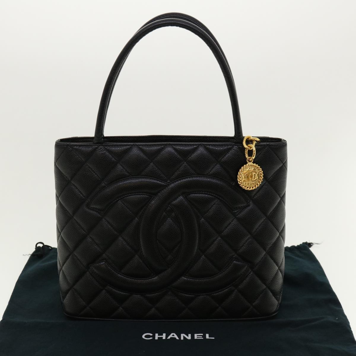 CHANEL Tote Bag Caviar Skin Black CC Auth am4270