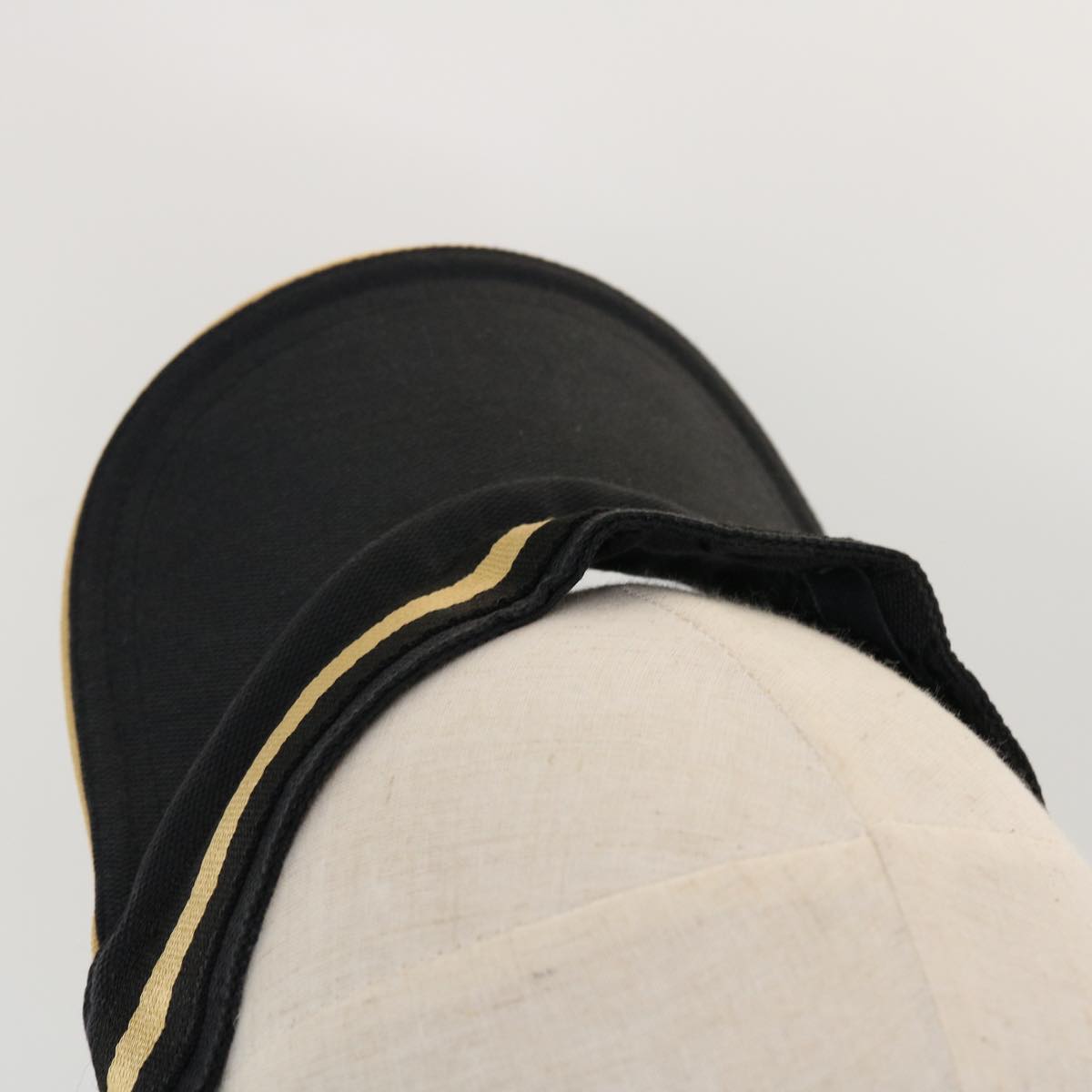 GUCCI GG Canvas Sherry Line Sun Visor S Black Gold 139315 Auth am4449