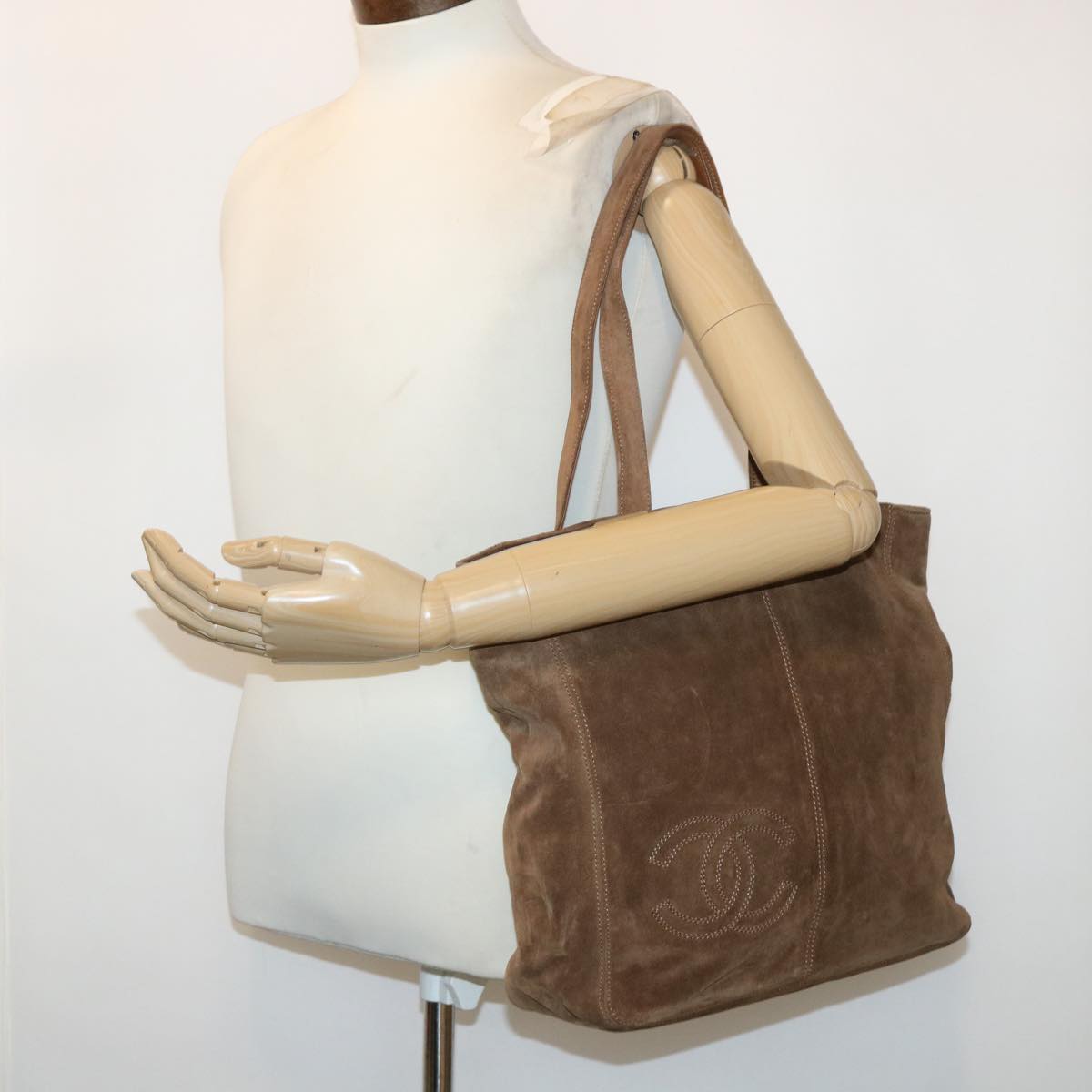 CHANEL Tote Bag Suede Brown CC Auth am4650