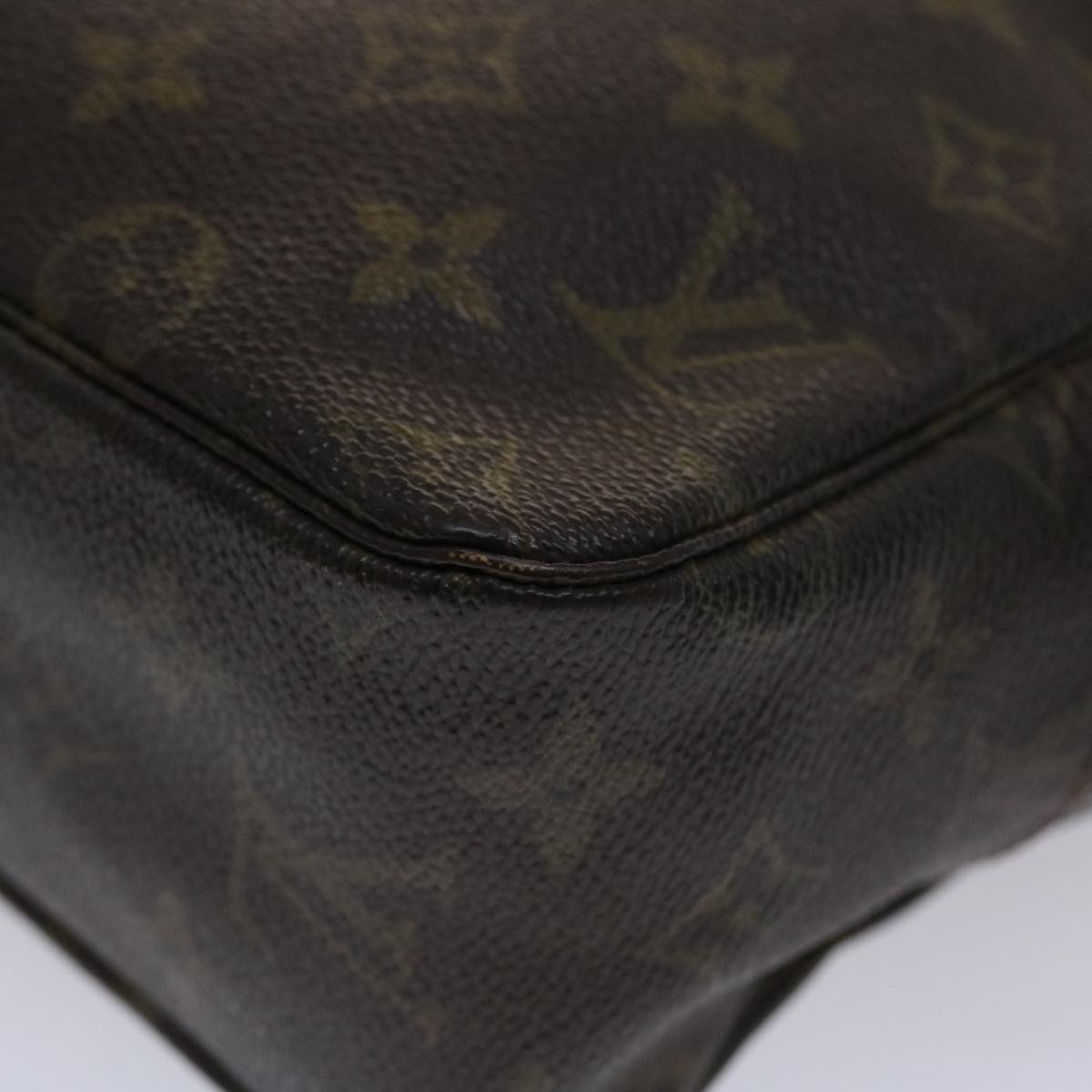 LOUIS VUITTON Monogram Trousse Toilette 28 Clutch Bag M47522 LV Auth am4793