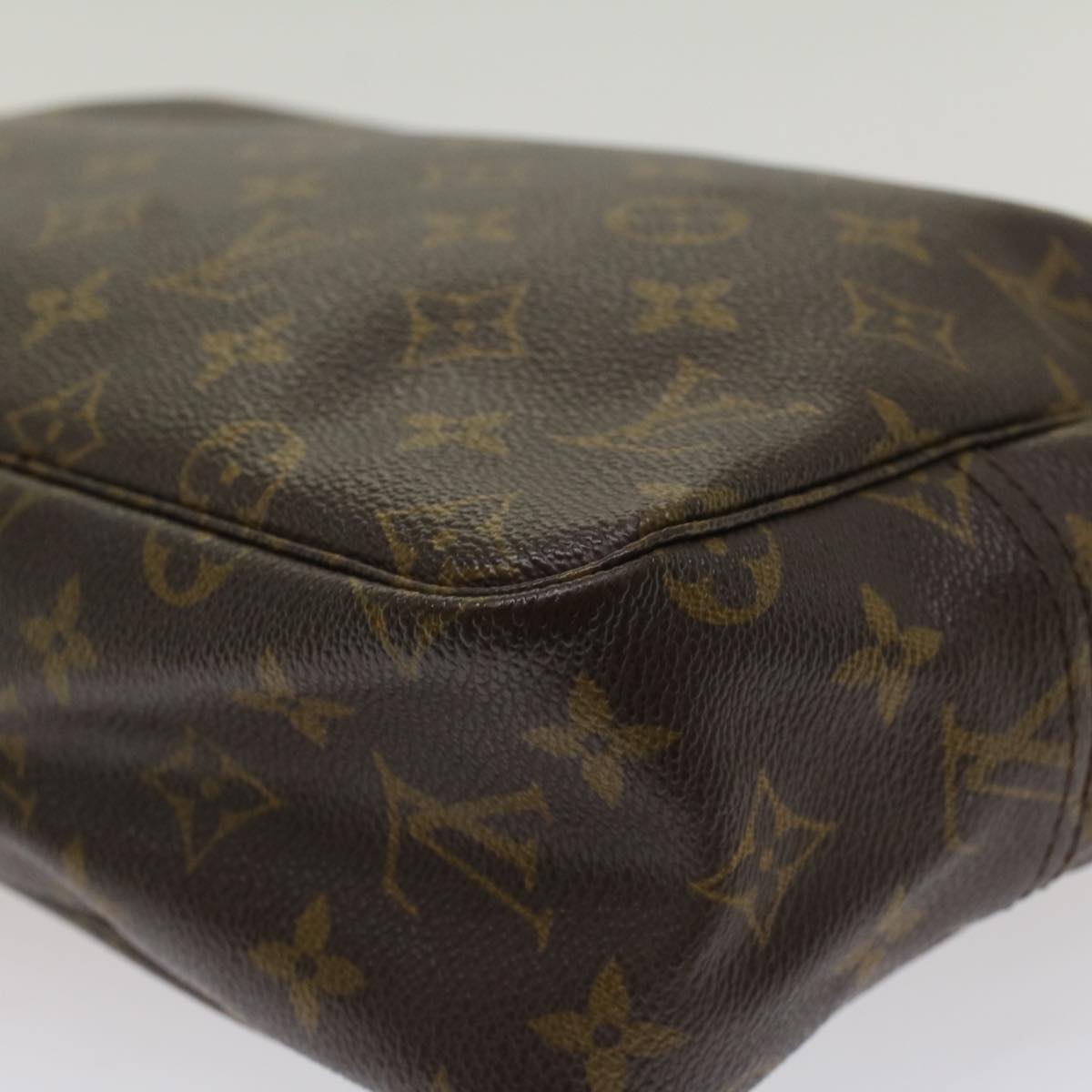 LOUIS VUITTON Monogram Trousse Toilette 28 Clutch Bag M47522 LV Auth am4924