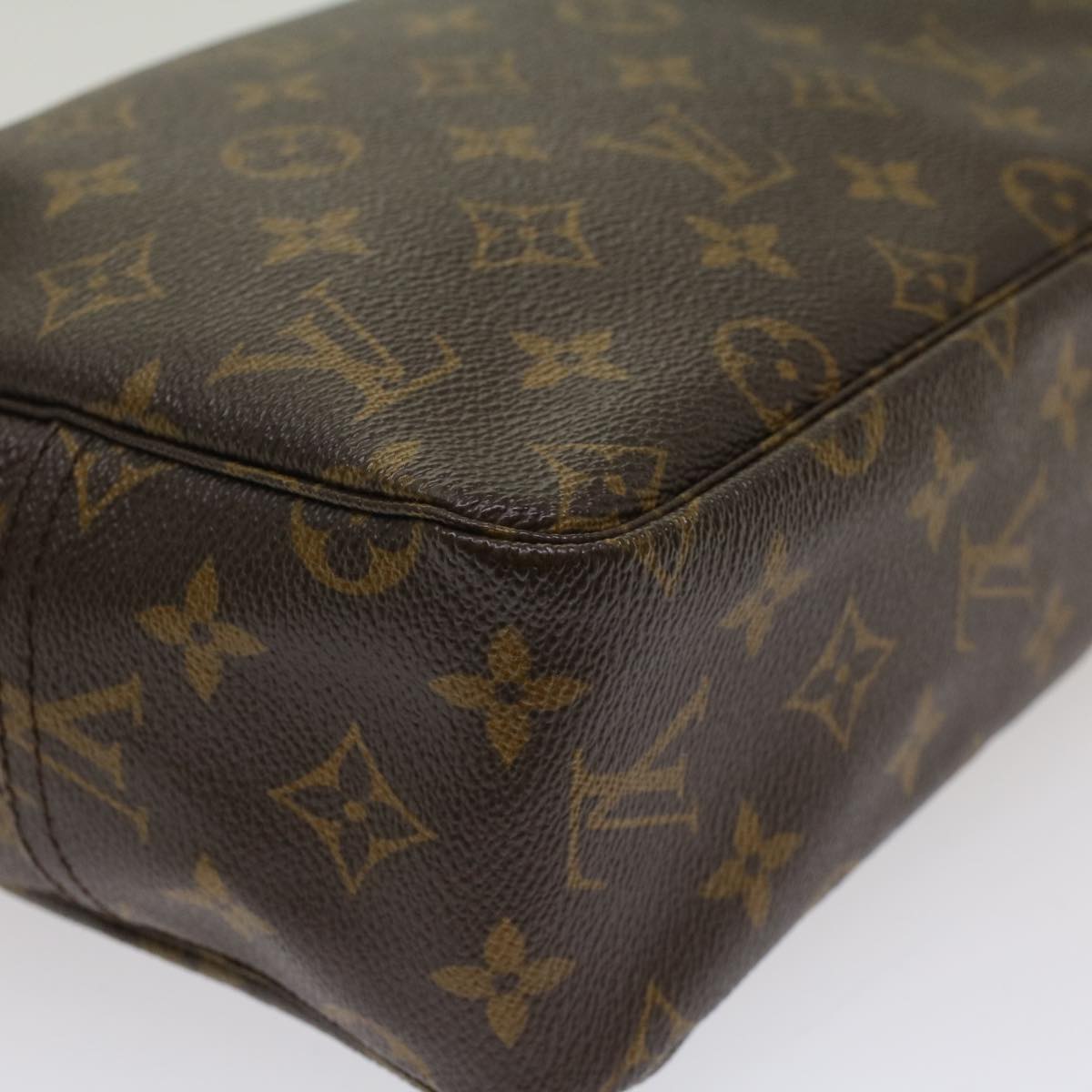 LOUIS VUITTON Monogram Trousse Toilette 28 Clutch Bag M47522 LV Auth am4927