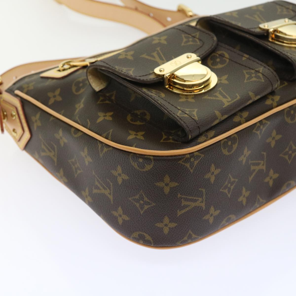 LOUIS VUITTON Monogram Hudson GM Shoulder Bag M40045 LV Auth am5045A