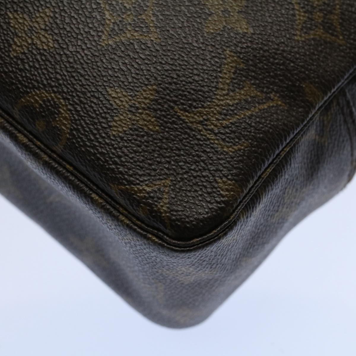 LOUIS VUITTON Monogram Trousse Toilette 28 Clutch Bag M47522 LV Auth am5050