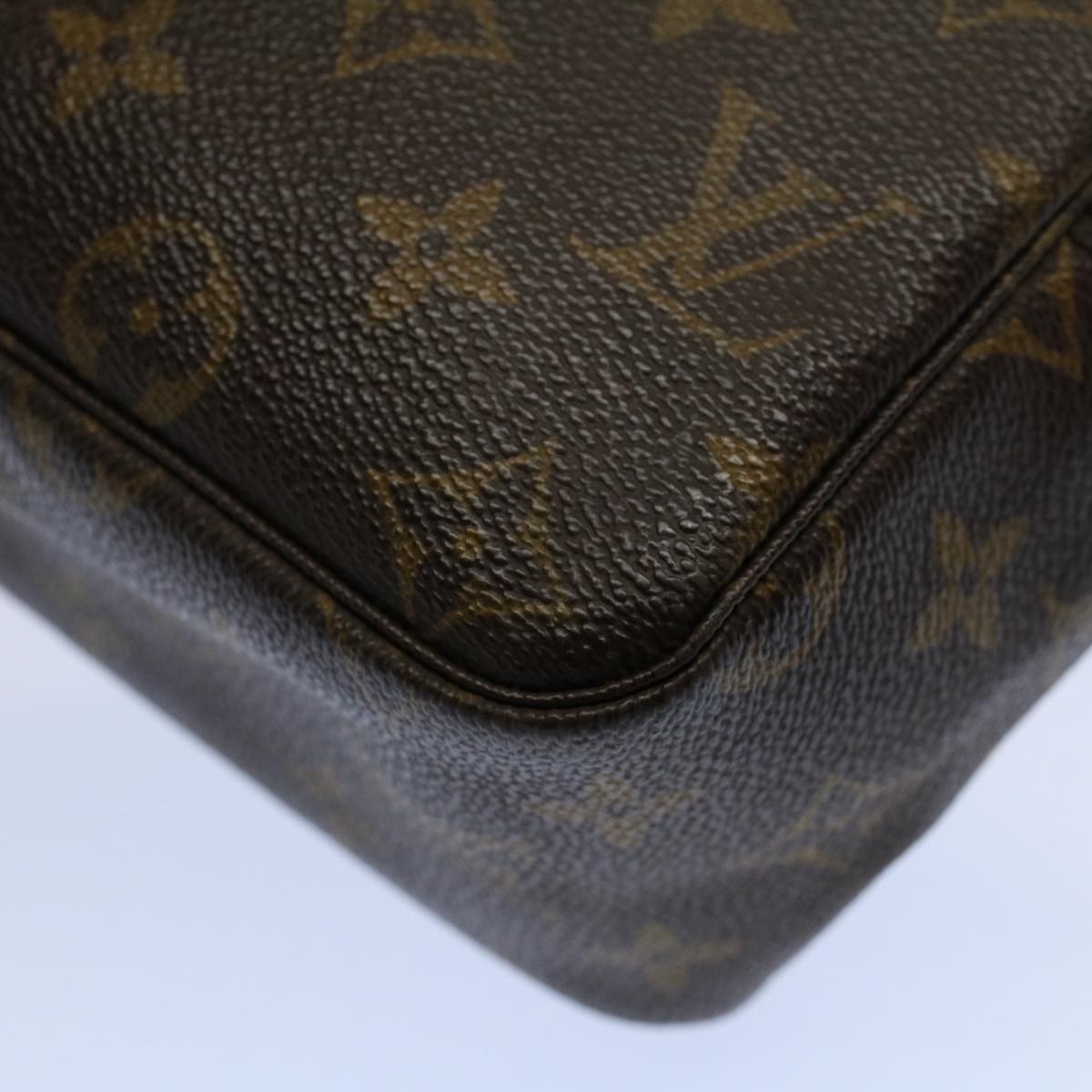 LOUIS VUITTON Monogram Trousse Toilette 28 Clutch Bag M47522 LV Auth am5057