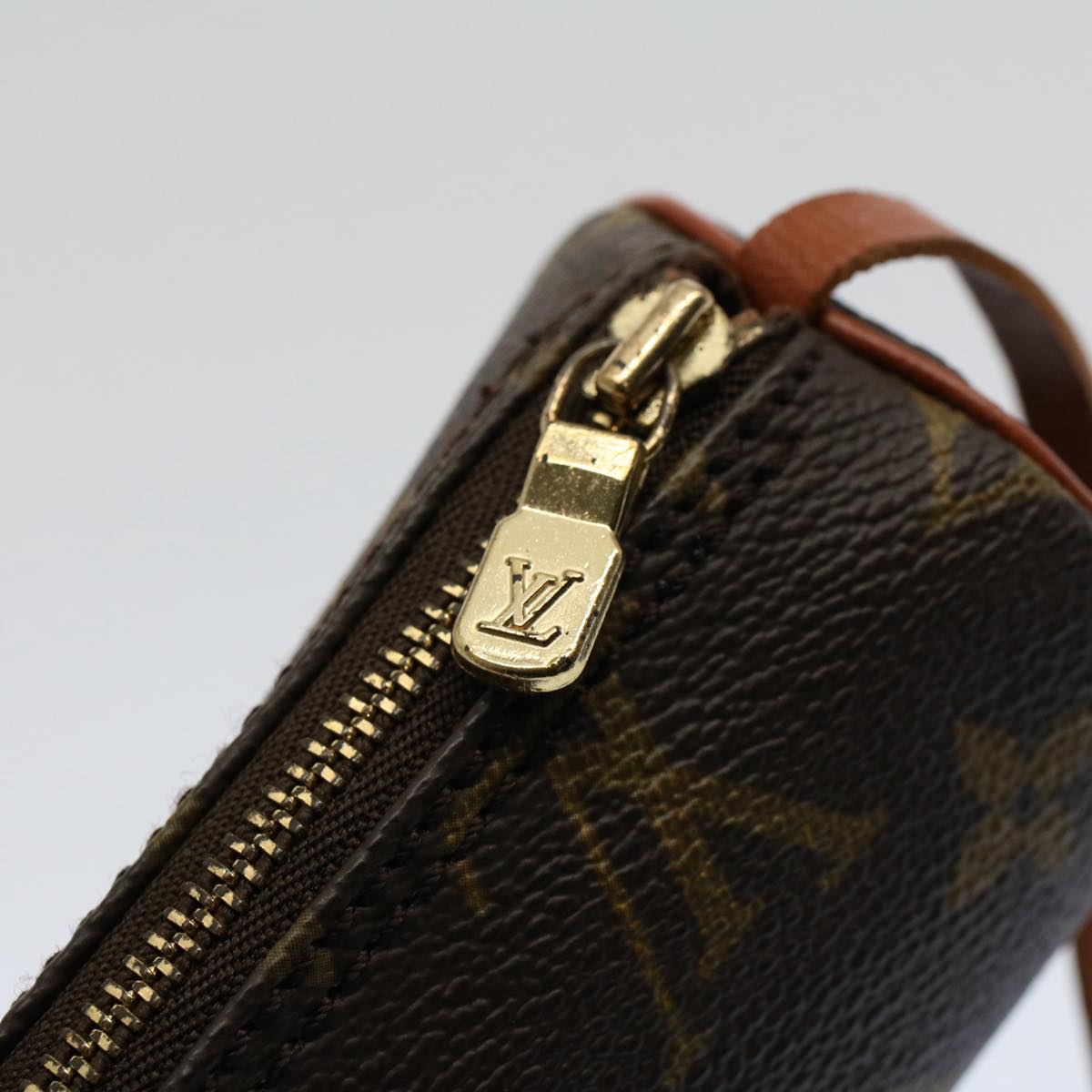 LOUIS VUITTON Monogram Papillon Pouch LV Auth am5190