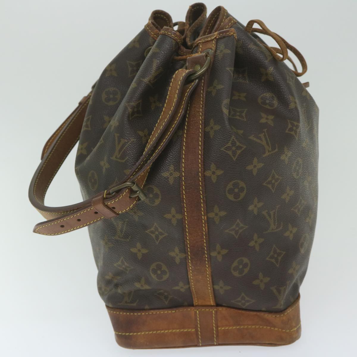 LOUIS VUITTON Monogram Noe Shoulder Bag M42224 LV Auth am5211