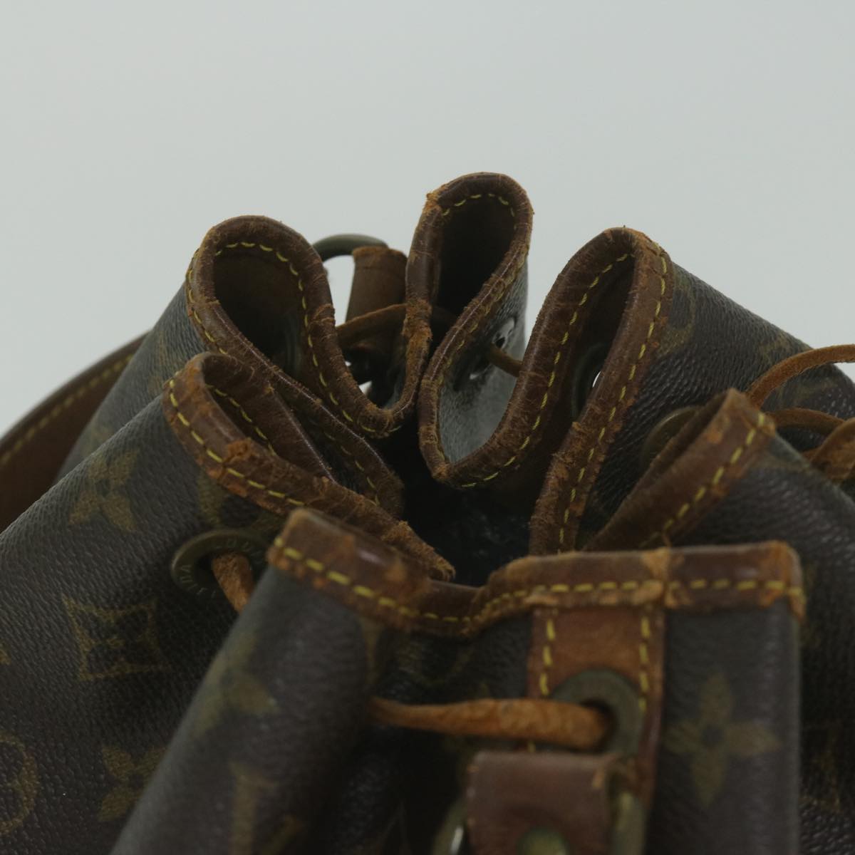 LOUIS VUITTON Monogram Noe Shoulder Bag M42224 LV Auth am5211