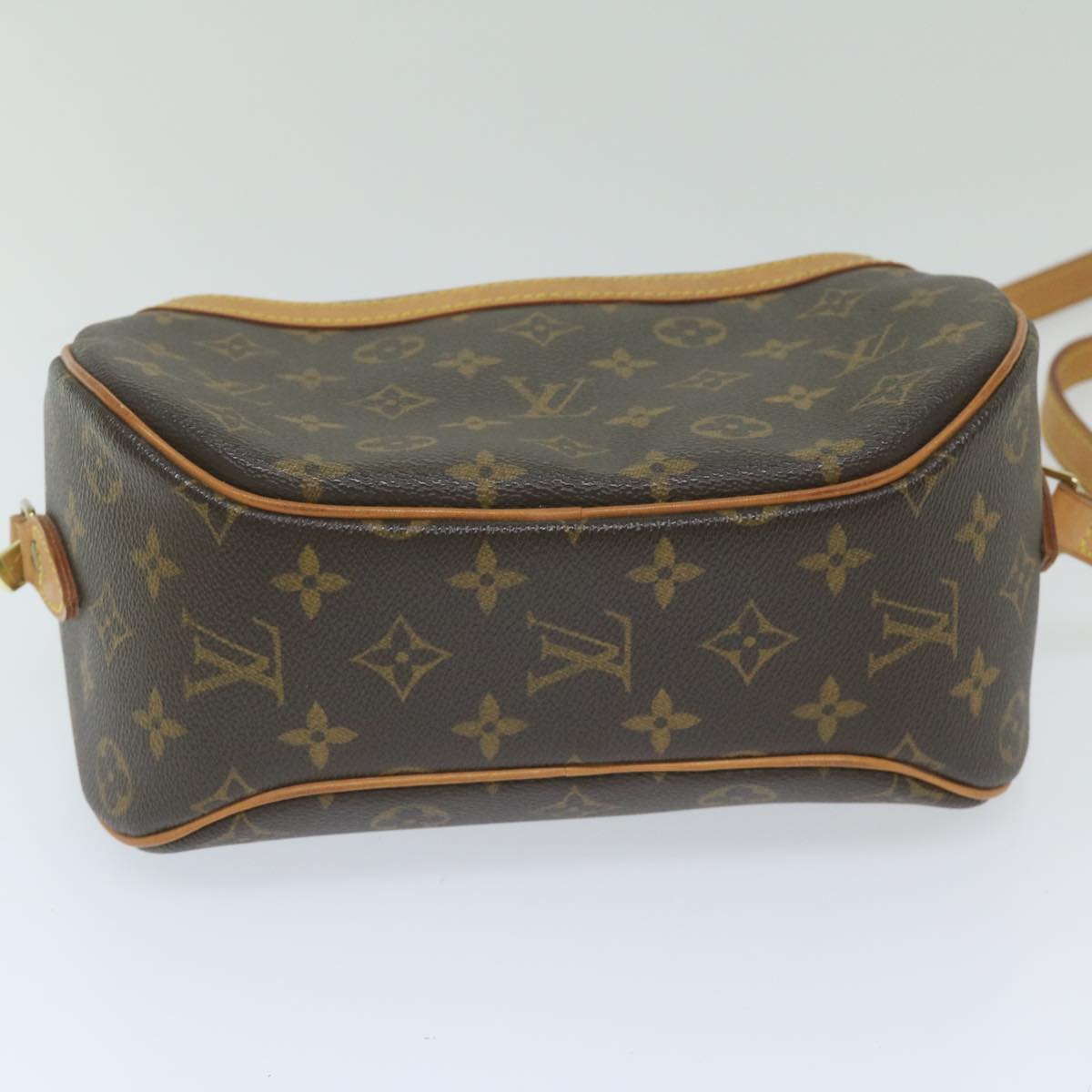 LOUIS VUITTON Monogram Blois Shoulder Bag M51221 LV Auth am5290