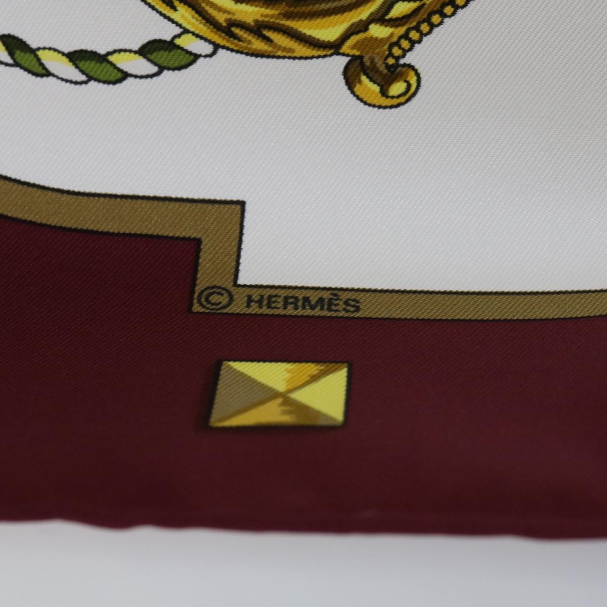 HERMES Carre 90 LE Cles Scarf Silk Red White Auth am5303