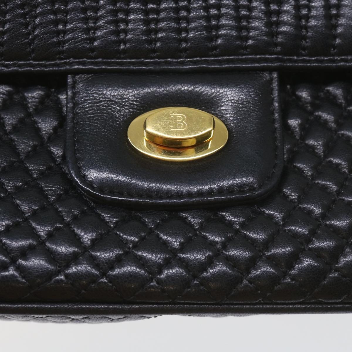 BALLY Quilted Chain Shoulder Bag Leather Black Auth am5308