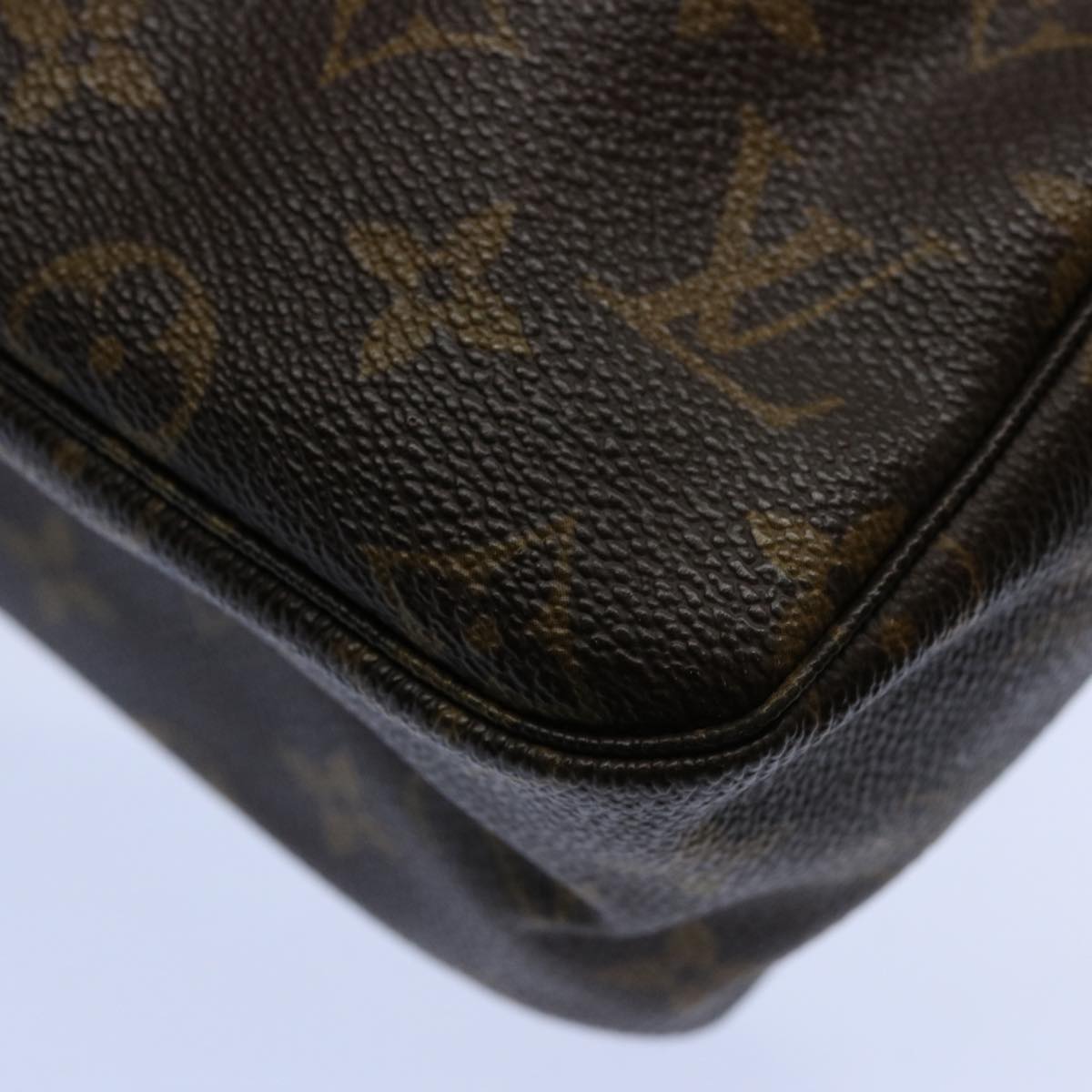 LOUIS VUITTON Monogram Trousse Toilette 28 Clutch Bag M47522 LV Auth am5344