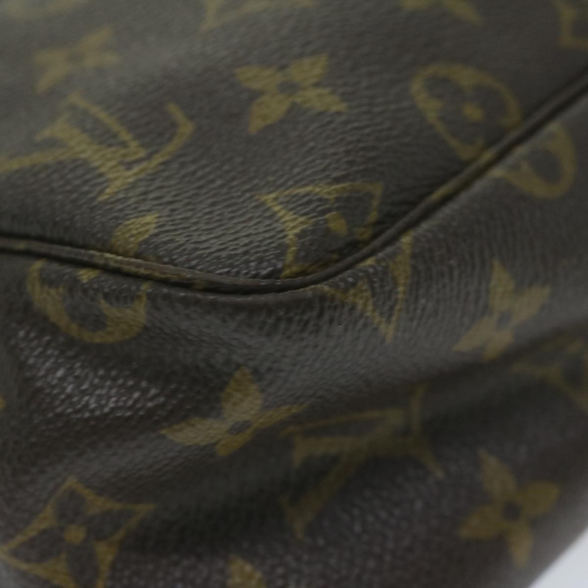 LOUIS VUITTON Monogram Trousse Toilette 28 Clutch Bag M47522 LV Auth am5395