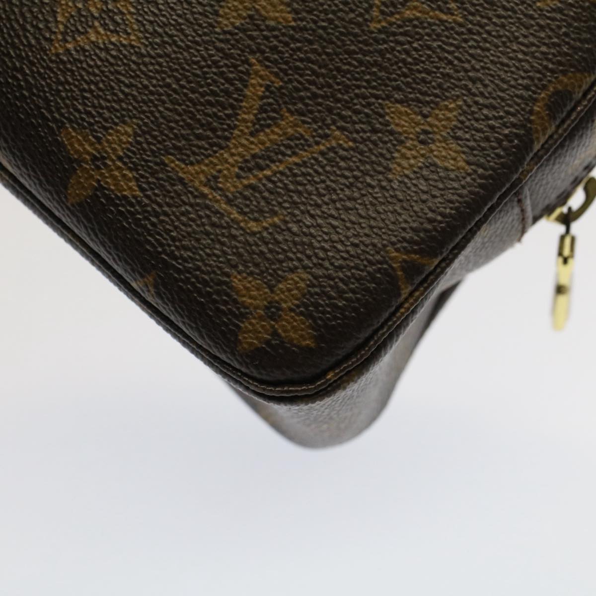 LOUIS VUITTON Monogram Trousse Toilette 23 Clutch Bag M47524 LV Auth ar10085