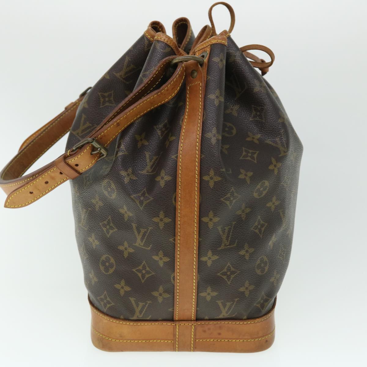 LOUIS VUITTON Monogram Noe Shoulder Bag M42224 LV Auth ar10103