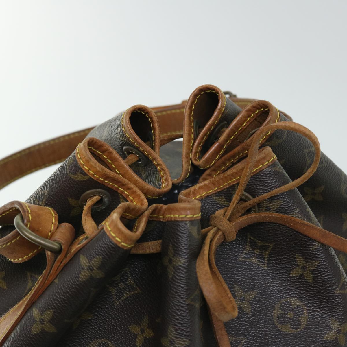 LOUIS VUITTON Monogram Noe Shoulder Bag M42224 LV Auth ar10103