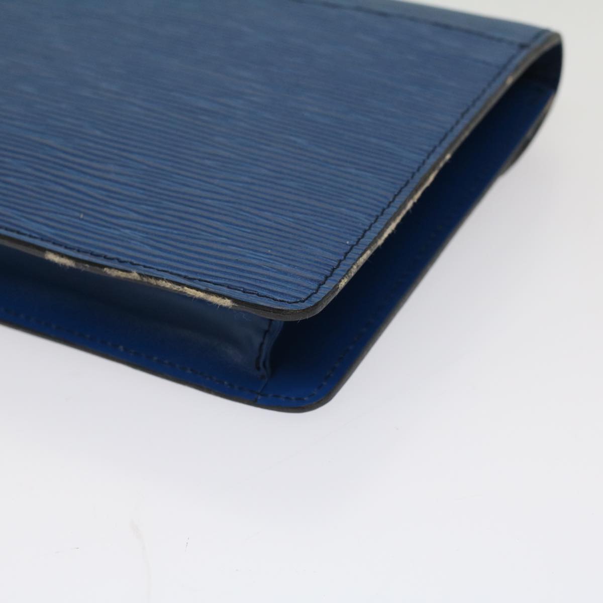 LOUIS VUITTON Epi Montaigne 23 Clutch Bag Blue M52665 LV Auth ar10136B