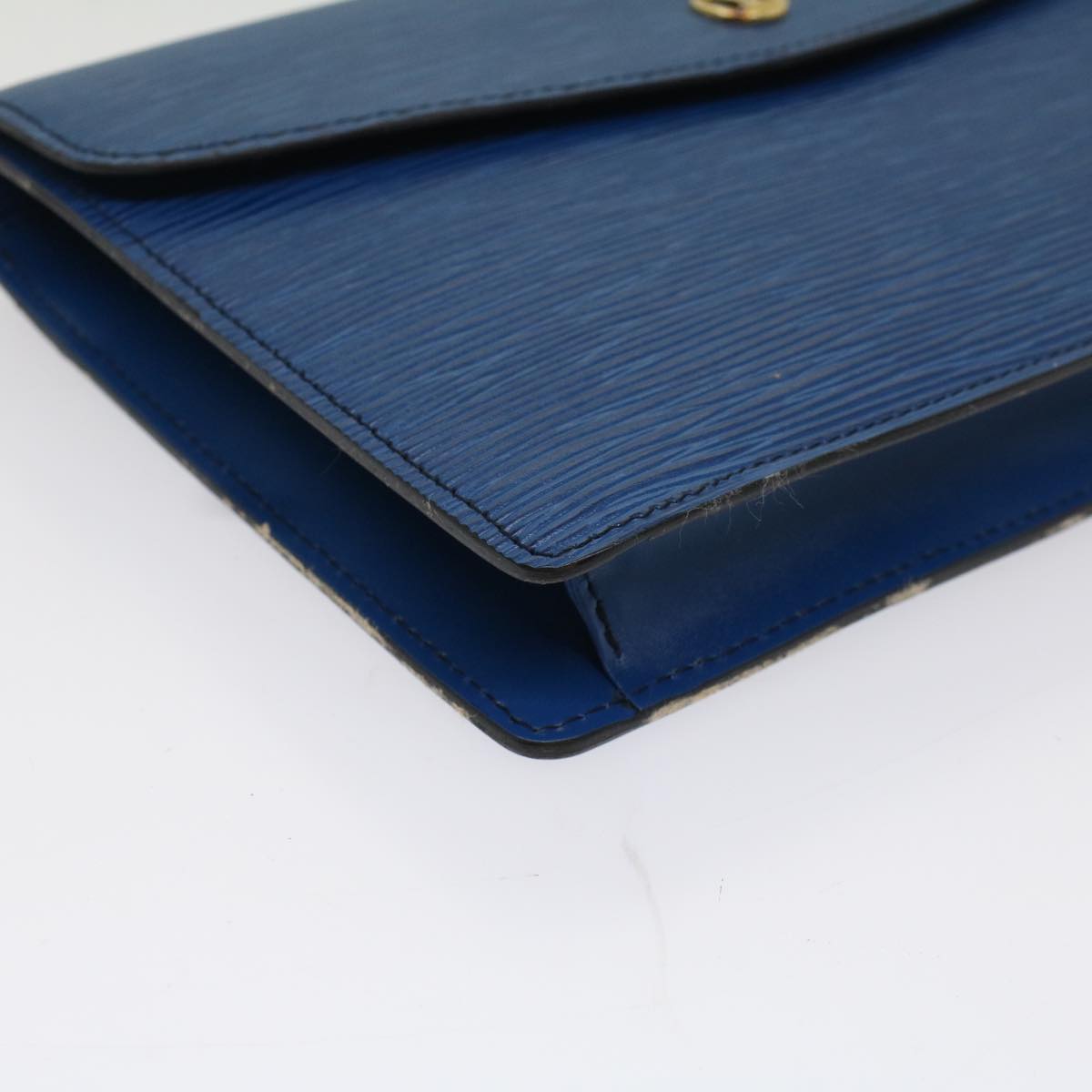 LOUIS VUITTON Epi Montaigne 23 Clutch Bag Blue M52665 LV Auth ar10136B