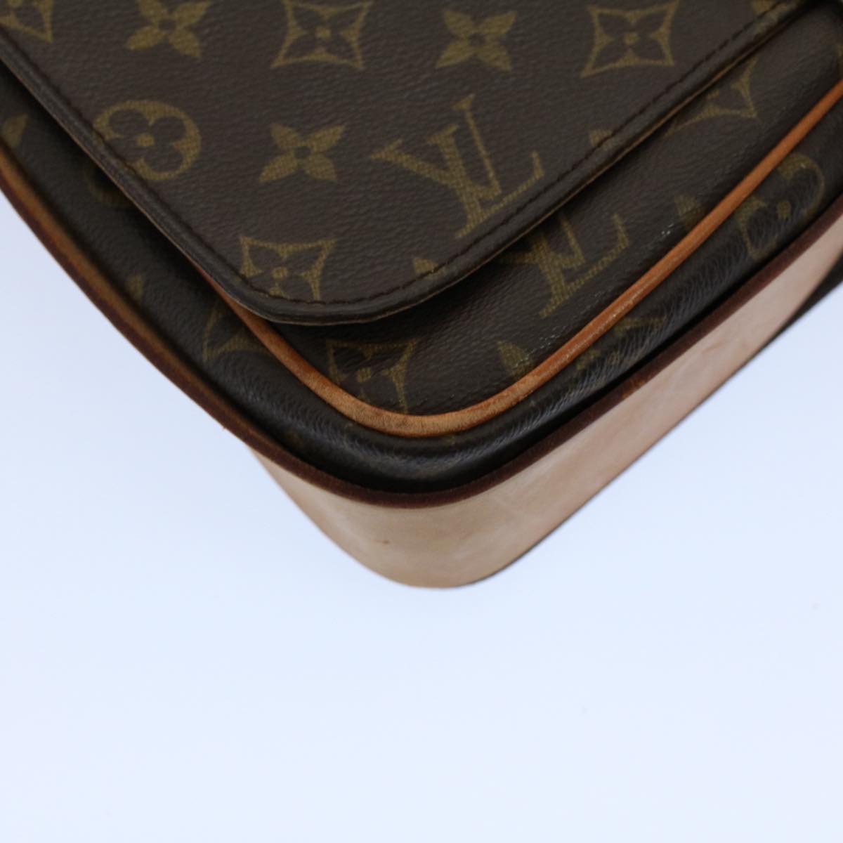 LOUIS VUITTON Monogram Cartouchiere GM Shoulder Bag M51252 LV Auth ar10161B