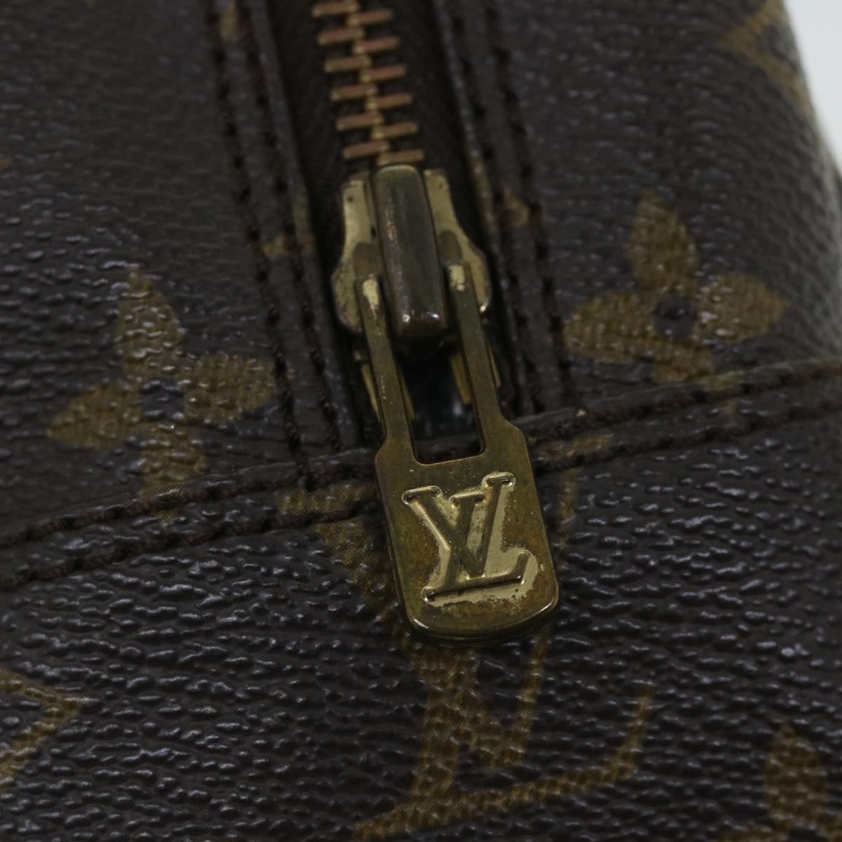 LOUIS VUITTON Monogram Trousse Toilette 28 Clutch Bag M47522 LV Auth ar10194