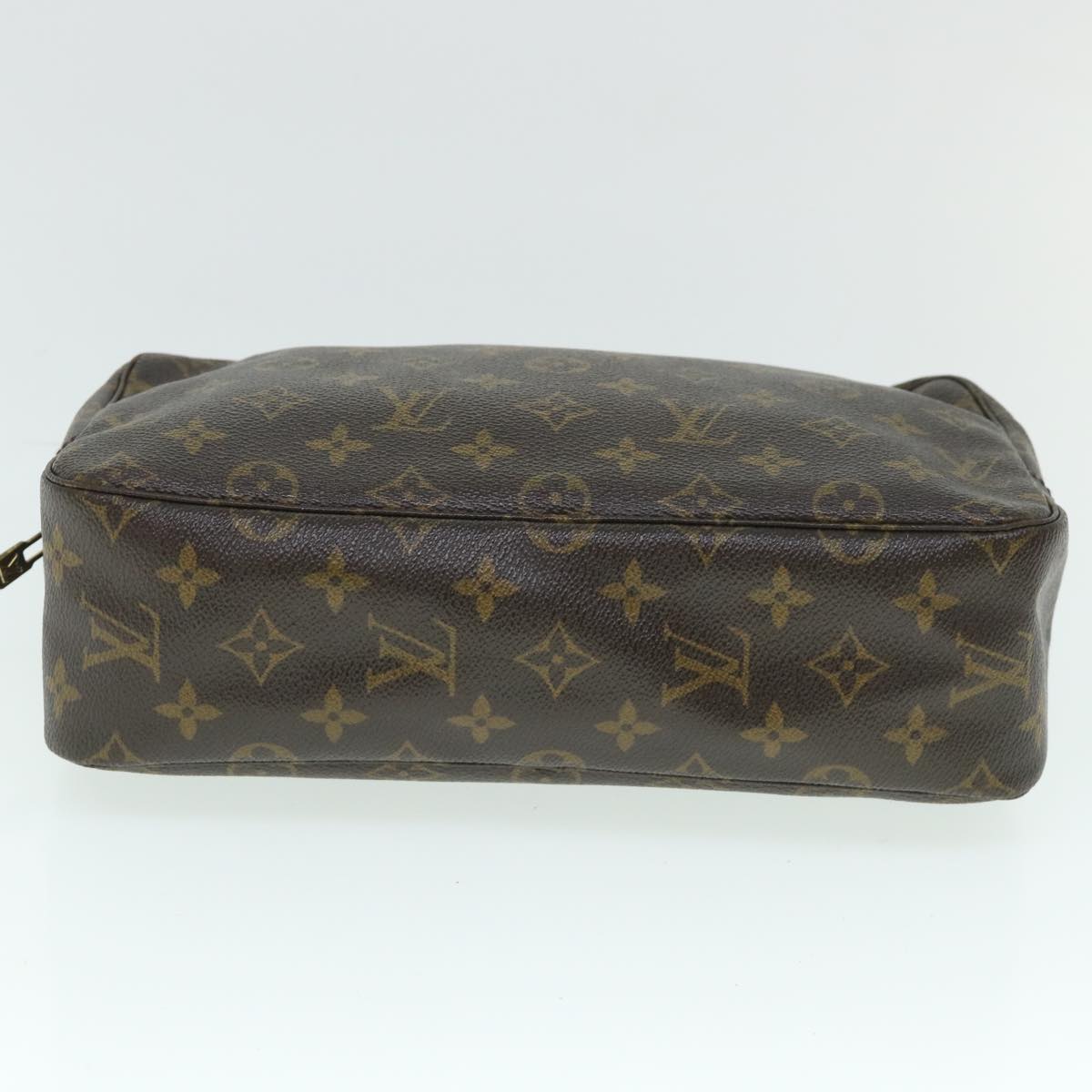 LOUIS VUITTON Monogram Trousse Toilette 28 Clutch Bag M47522 LV Auth ar10194