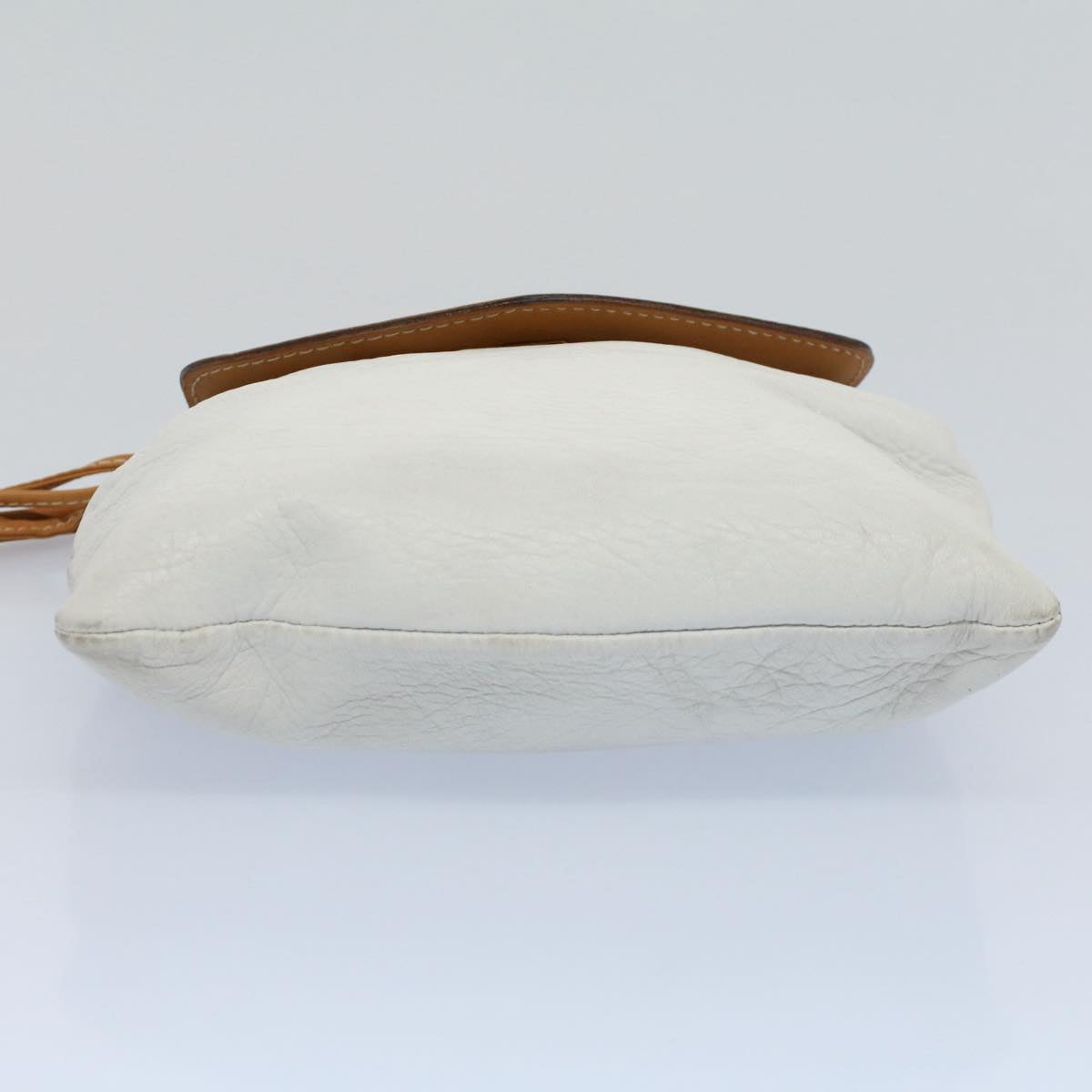 FENDI Shoulder Bag Leather White Auth ar10303