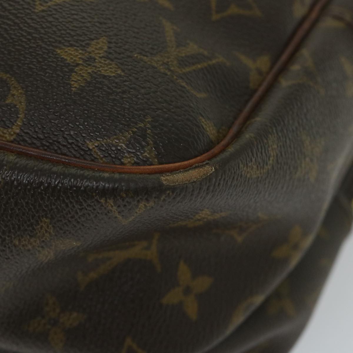 LOUIS VUITTON Monogram Reporter GM Shoulder Bag M45252 LV Auth ar10403