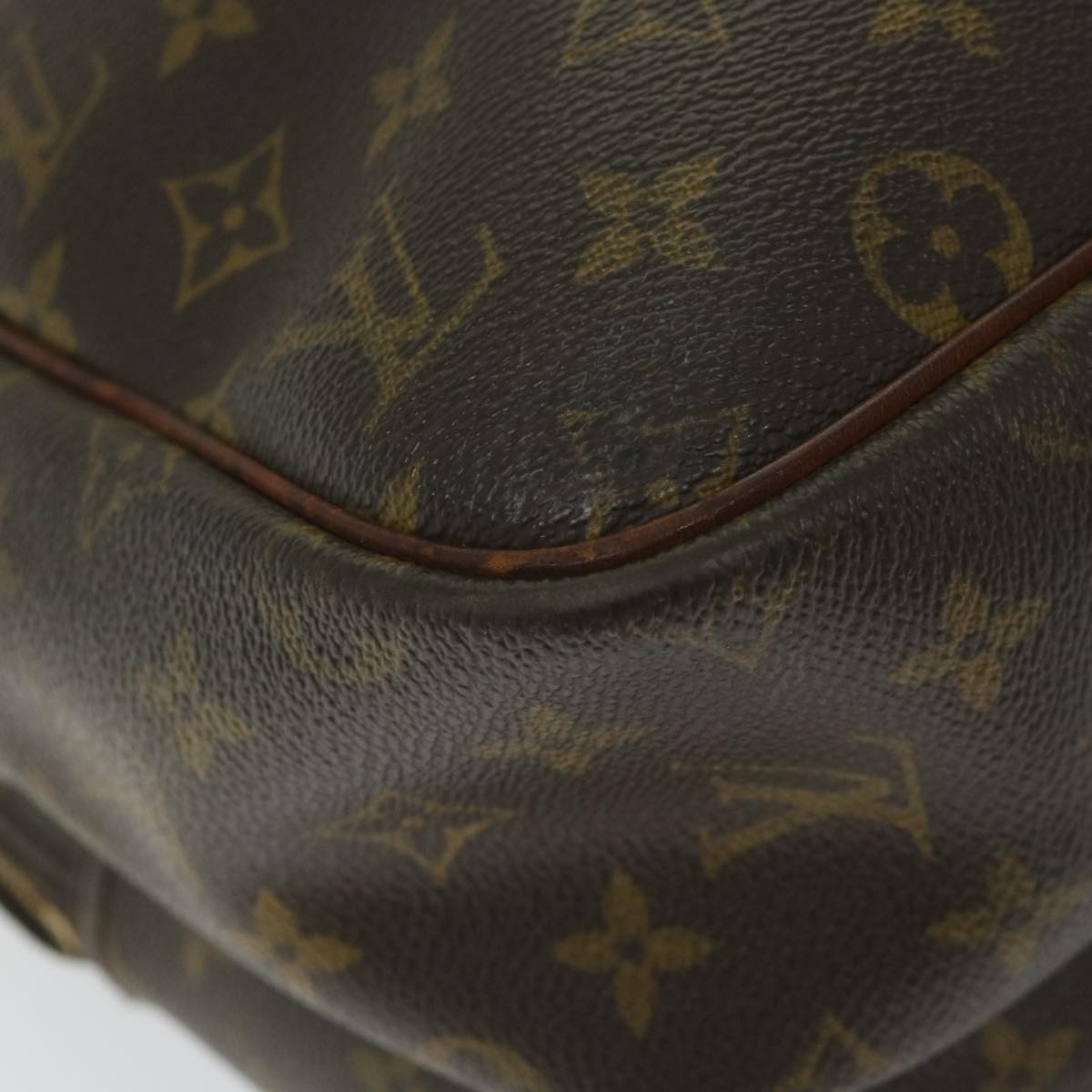 LOUIS VUITTON Monogram Reporter GM Shoulder Bag M45252 LV Auth ar10403