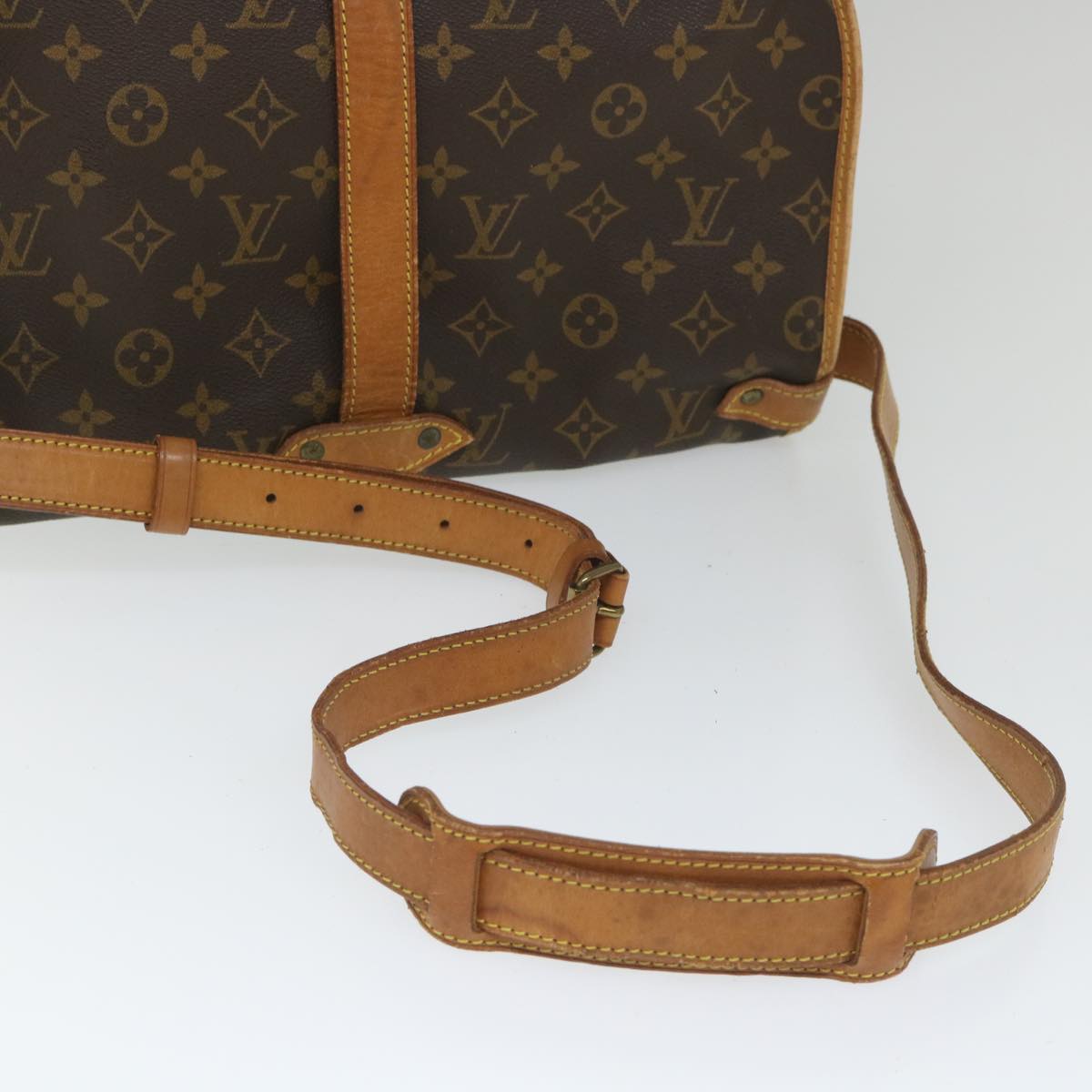 LOUIS VUITTON Monogram Saumur 35 Shoulder Bag M42254 LV Auth ar10543B