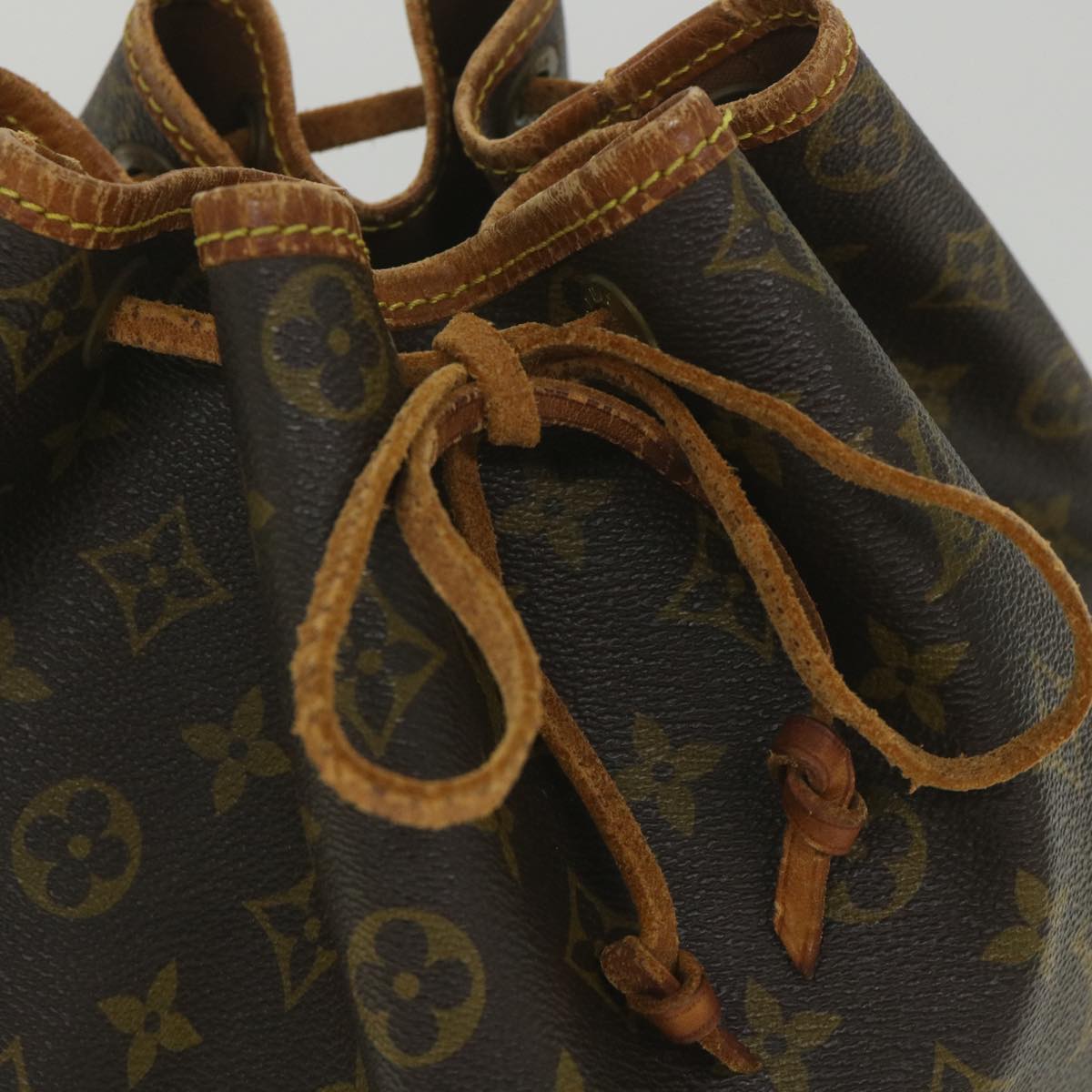 LOUIS VUITTON Monogram Noe Shoulder Bag M42224 LV Auth ar10634B