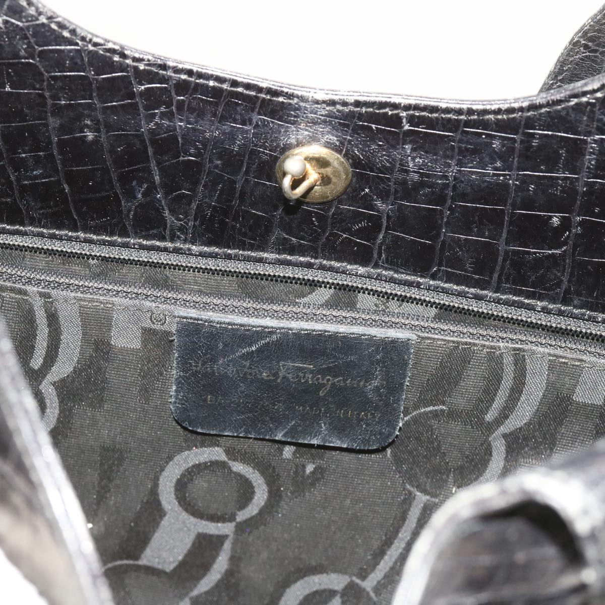 Salvatore Ferragamo Shoulder Bag Leather Black Auth ar10731