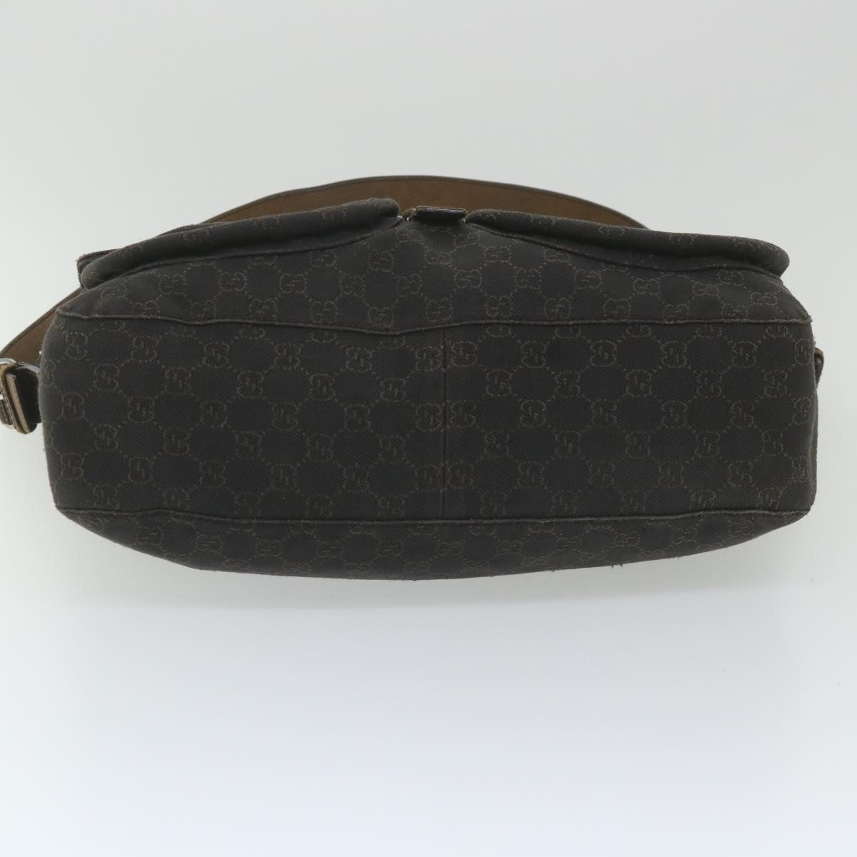 GUCCI GG Canvas Shoulder Bag Brown 101651 Auth ar10778