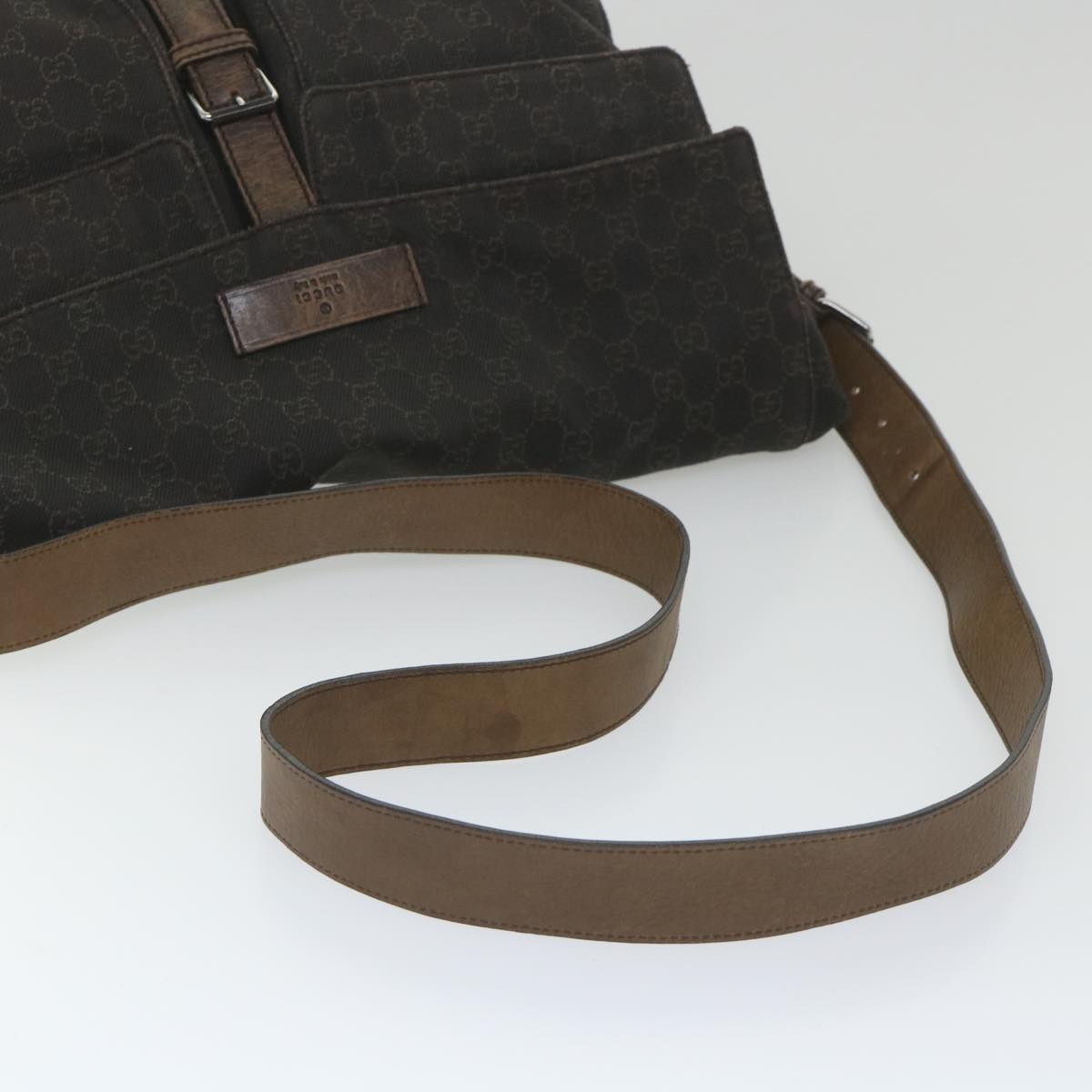 GUCCI GG Canvas Shoulder Bag Brown 101651 Auth ar10778