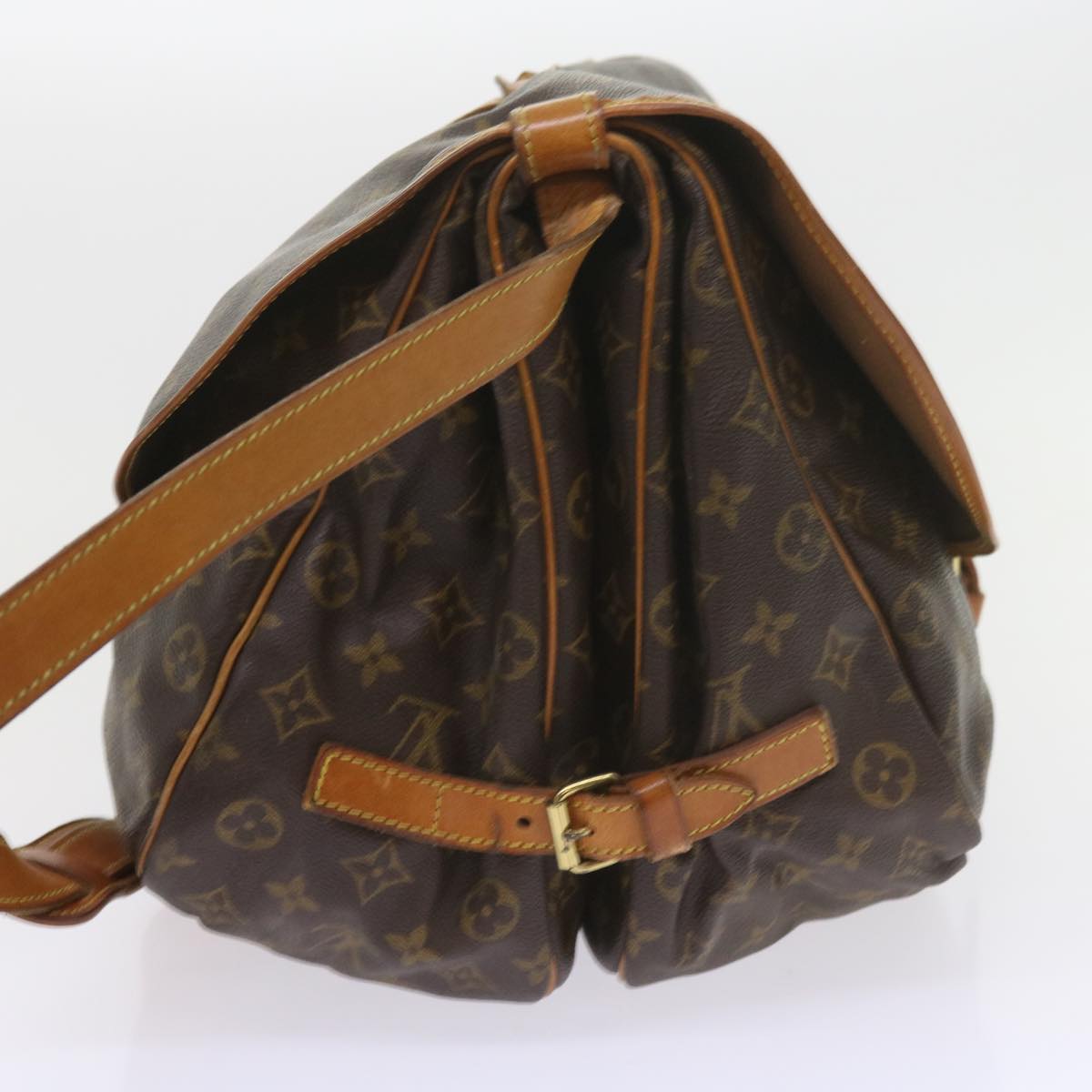 LOUIS VUITTON Monogram Saumur 35 Shoulder Bag M42254 LV Auth ar10846B