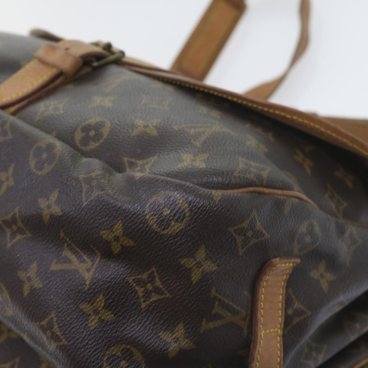 LOUIS VUITTON Monogram Saumur 35 Shoulder Bag M42254 LV Auth ar10889