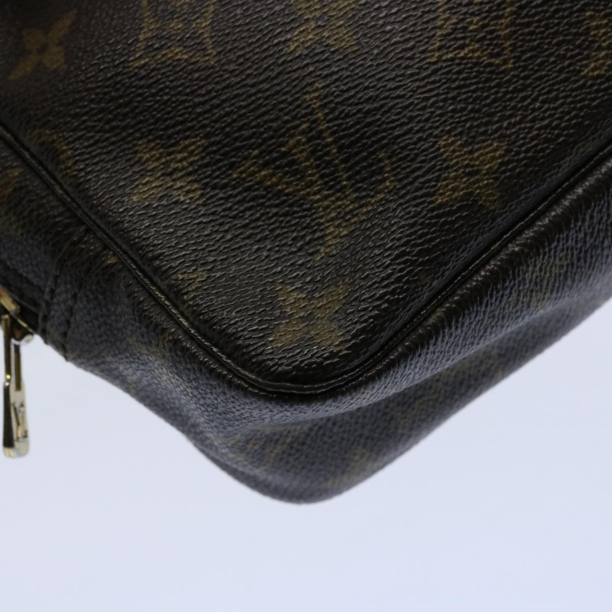 LOUIS VUITTON Monogram Trousse Toilette 23 Clutch Bag M47524 LV Auth ar11010