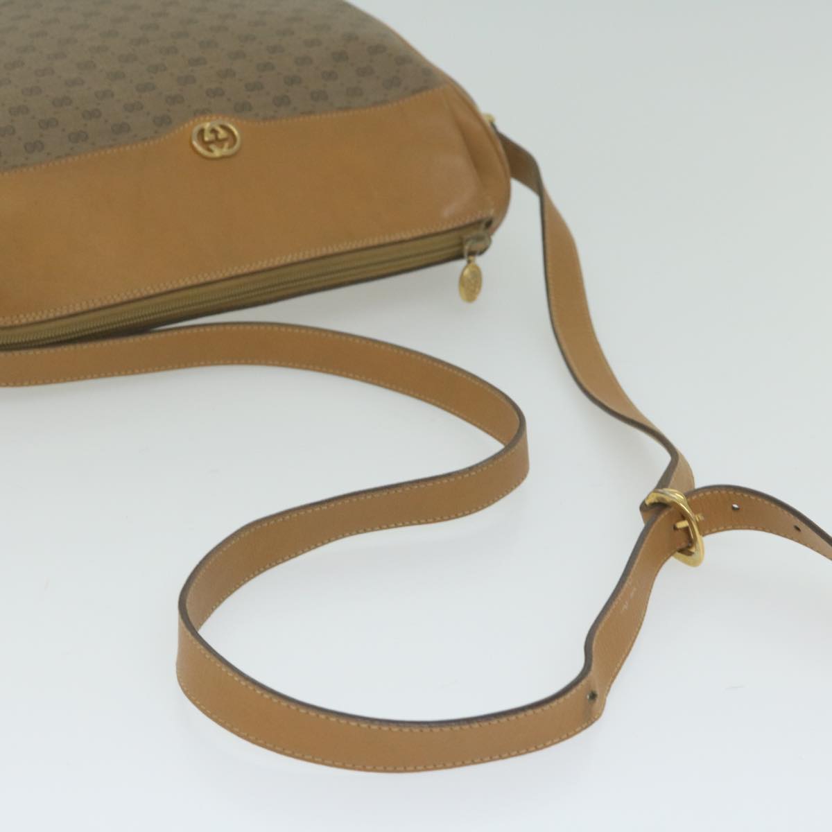 GUCCI Micro GG Canvas Shoulder Bag PVC Beige Auth ar11030