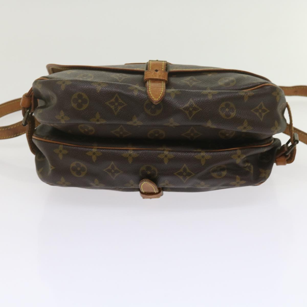 LOUIS VUITTON Monogram Saumur 30 Shoulder Bag M42256 LV Auth ar11089