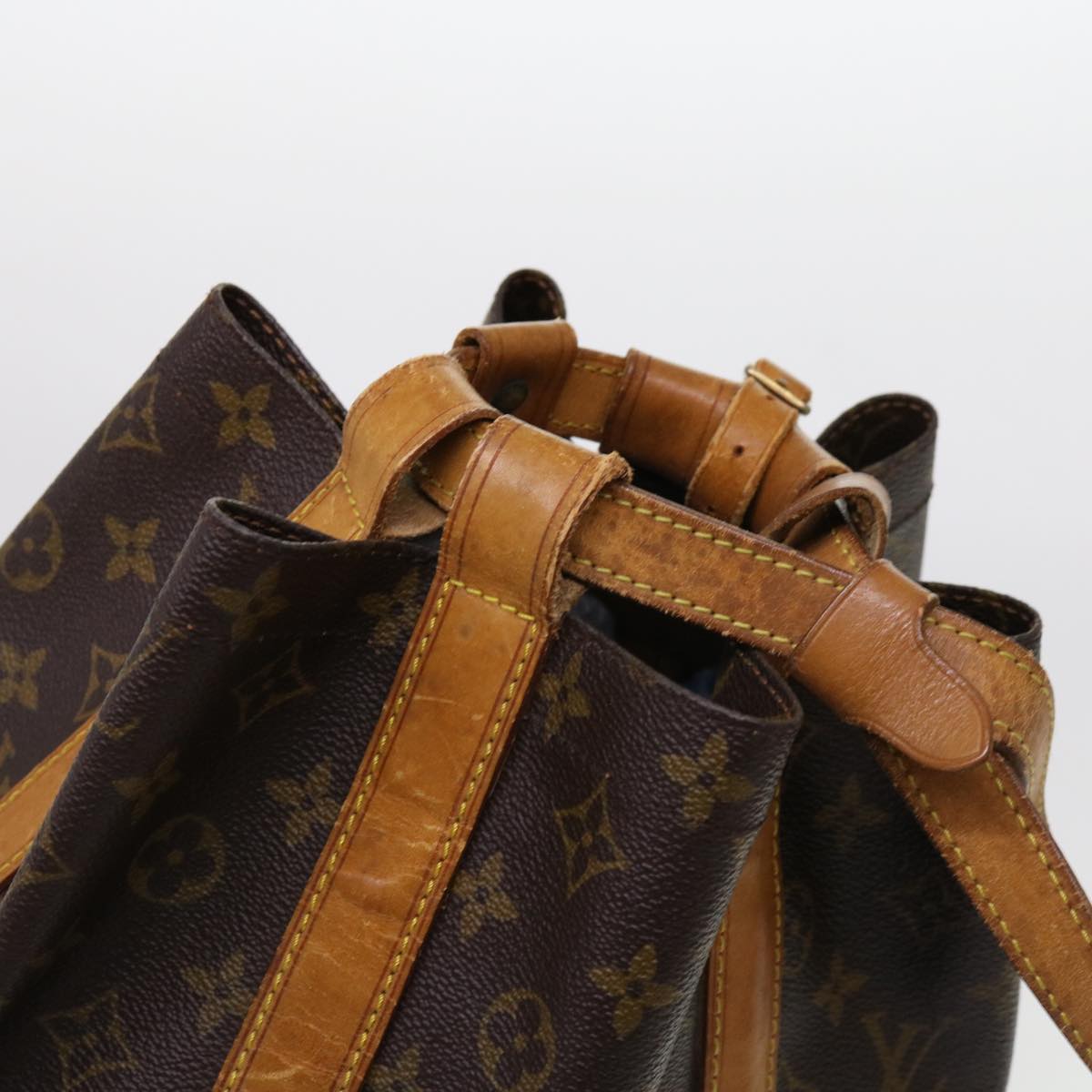 LOUIS VUITTON Monogram Randonnee GM Shoulder Bag M42244 LV Auth ar11167B