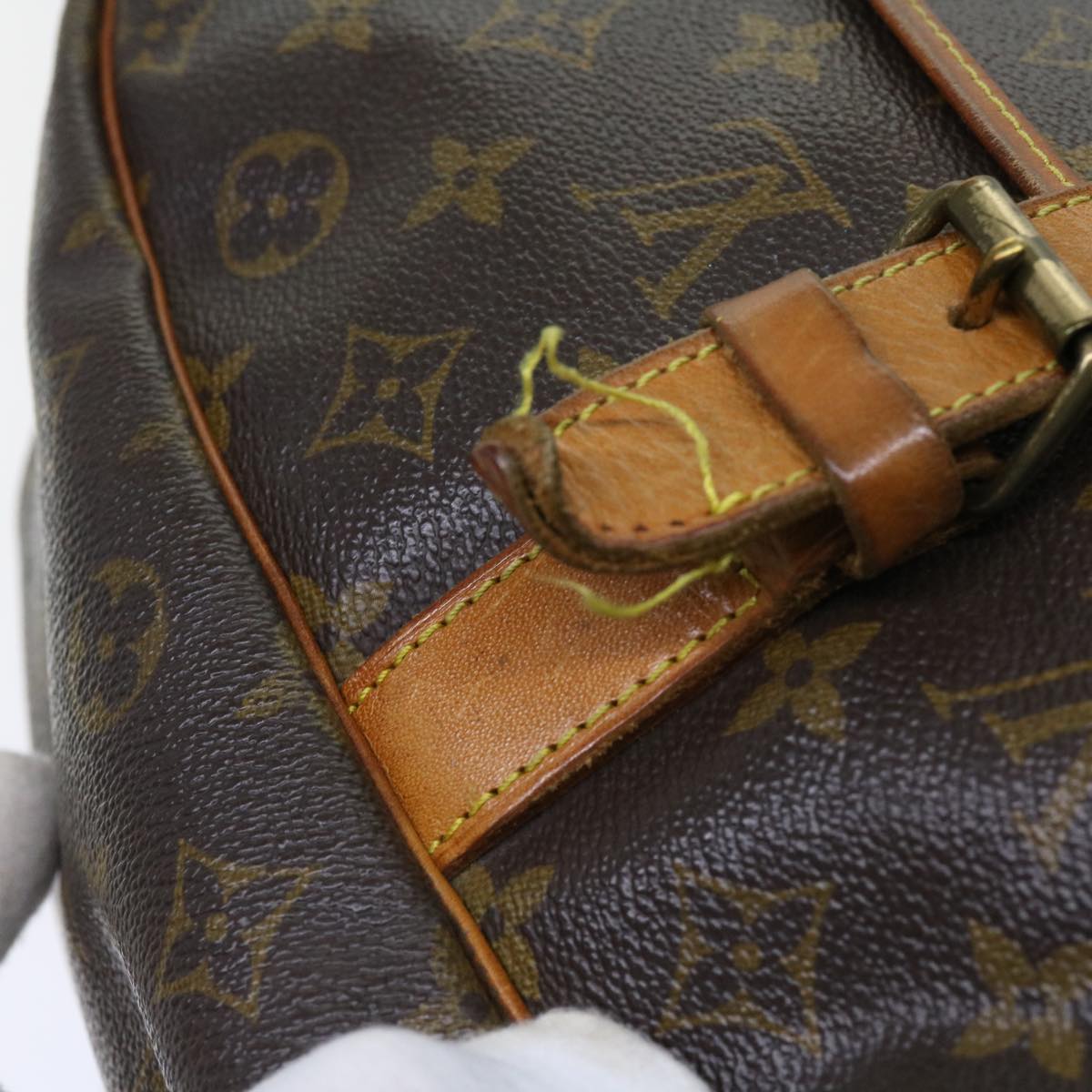 LOUIS VUITTON Monogram Saumur 35 Shoulder Bag M42254 LV Auth ar11178B